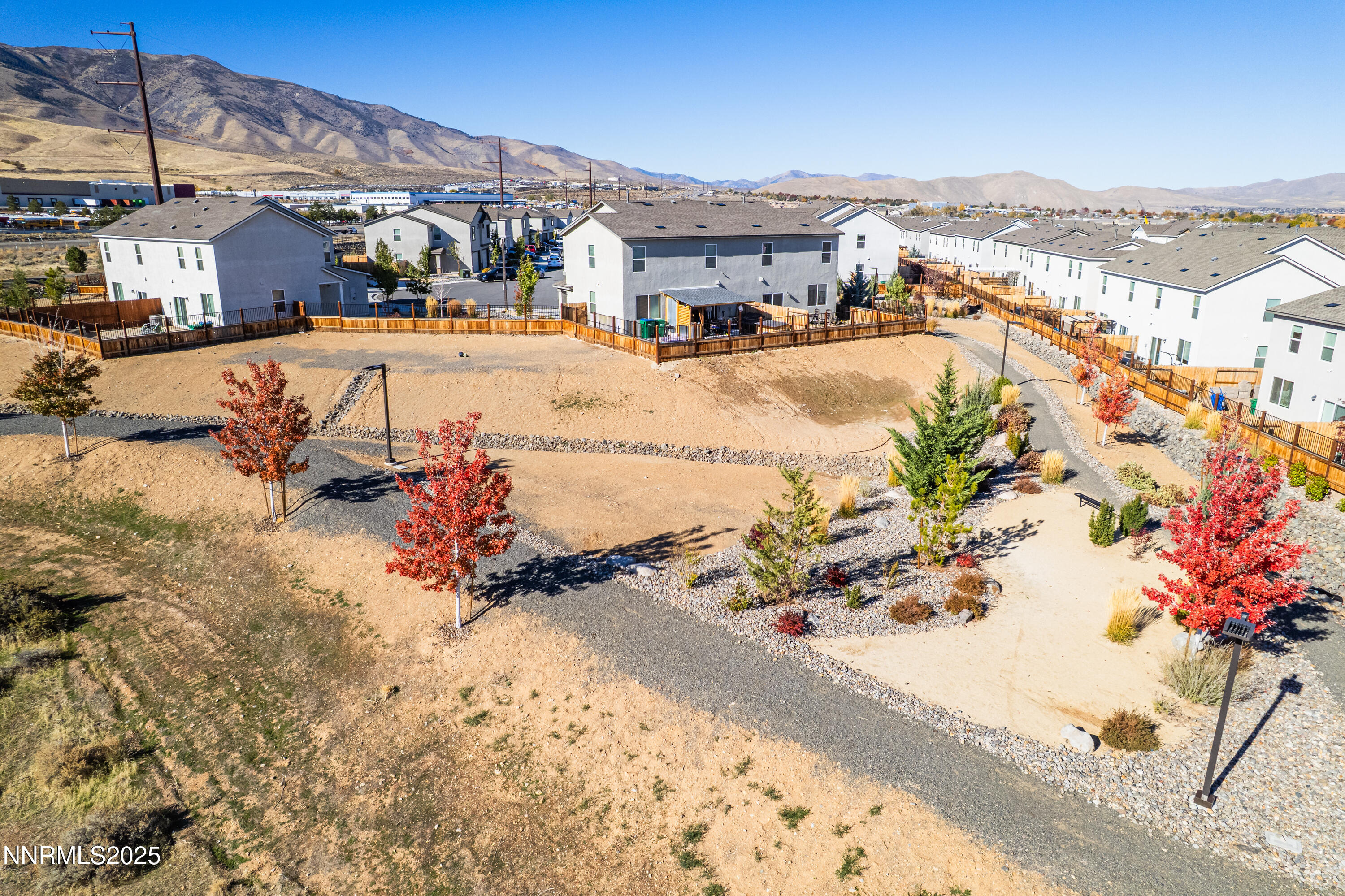 8838 Wolf Moon Dr-34