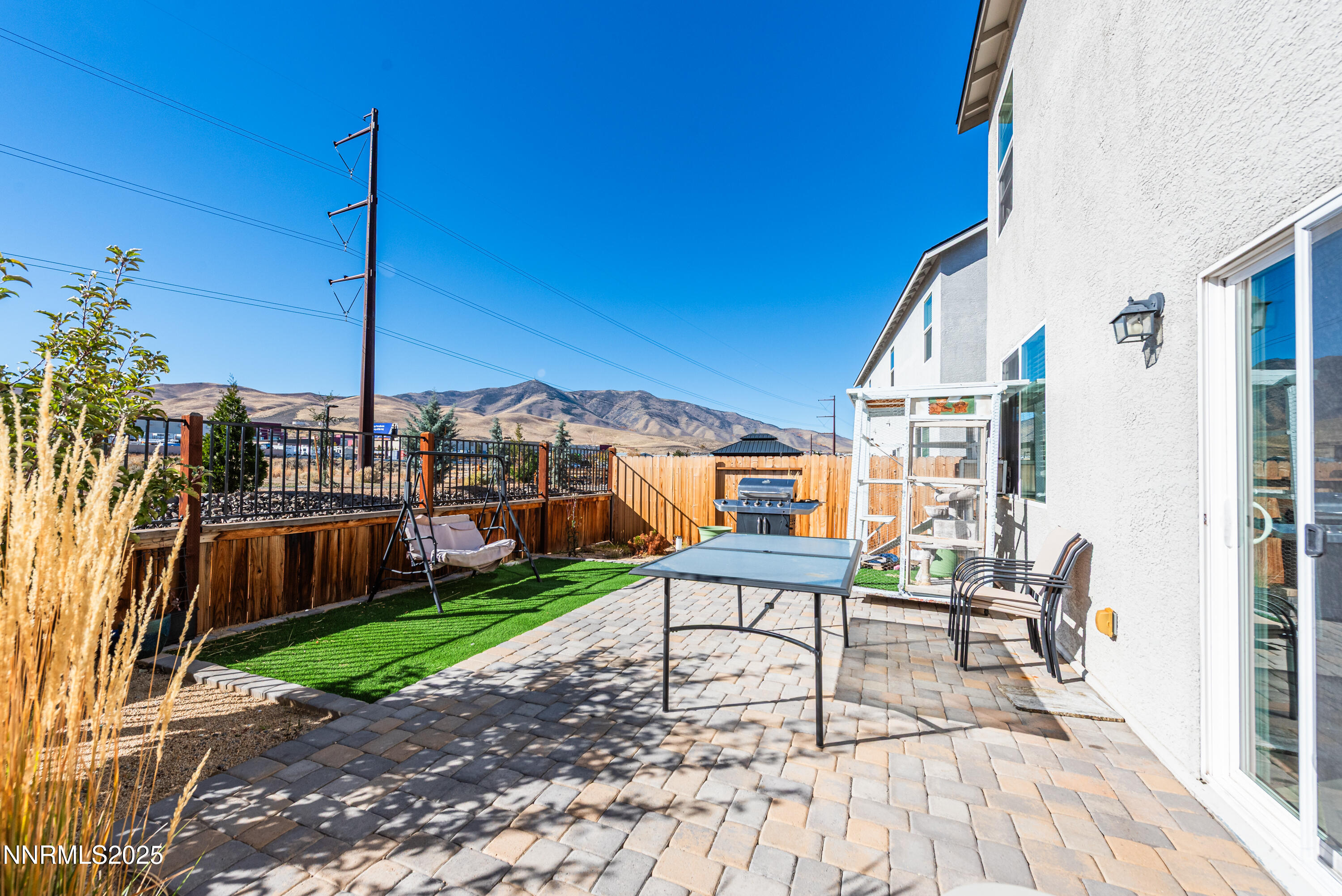 8838 Wolf Moon Dr-29