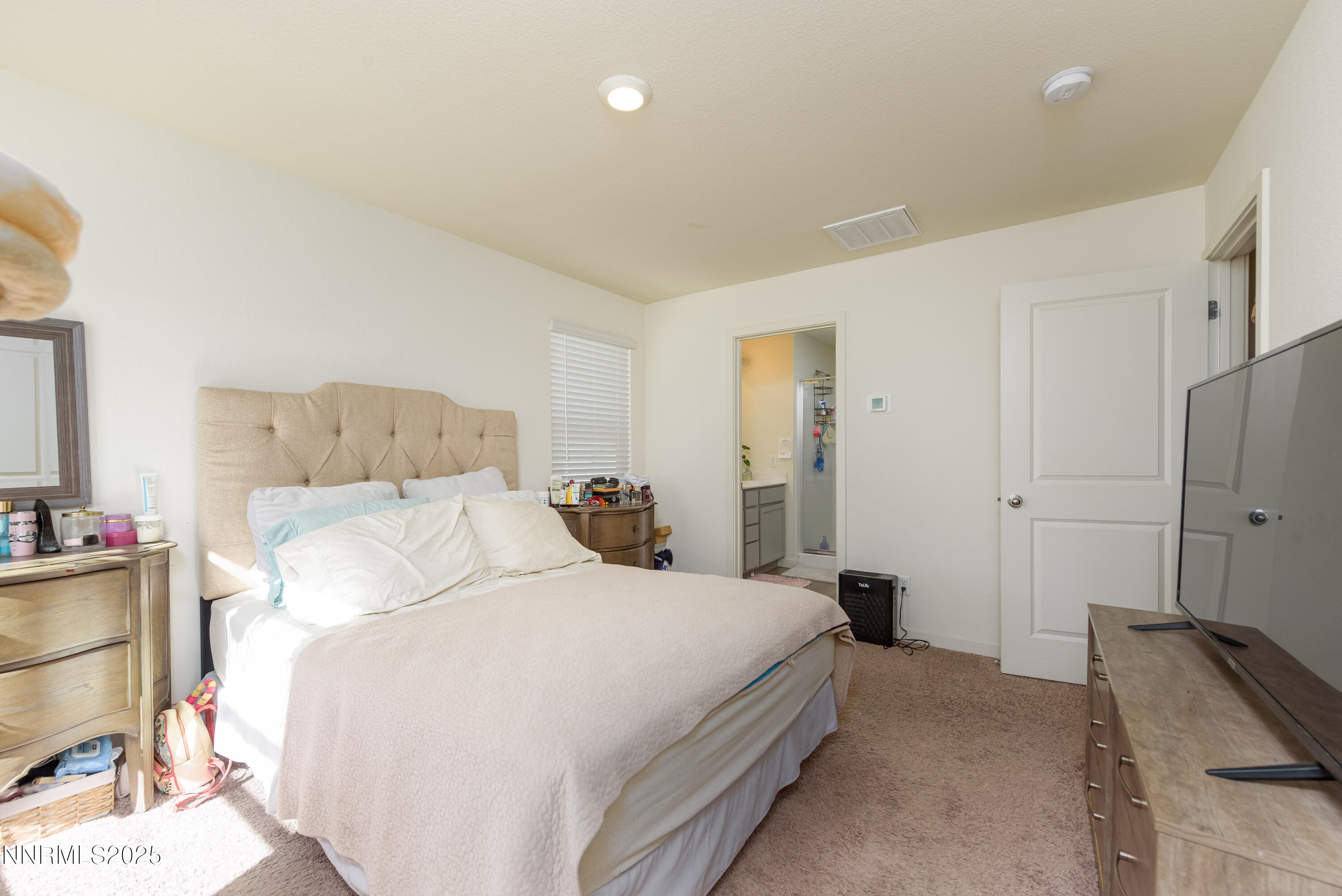 8838 Wolf Moon Dr-24