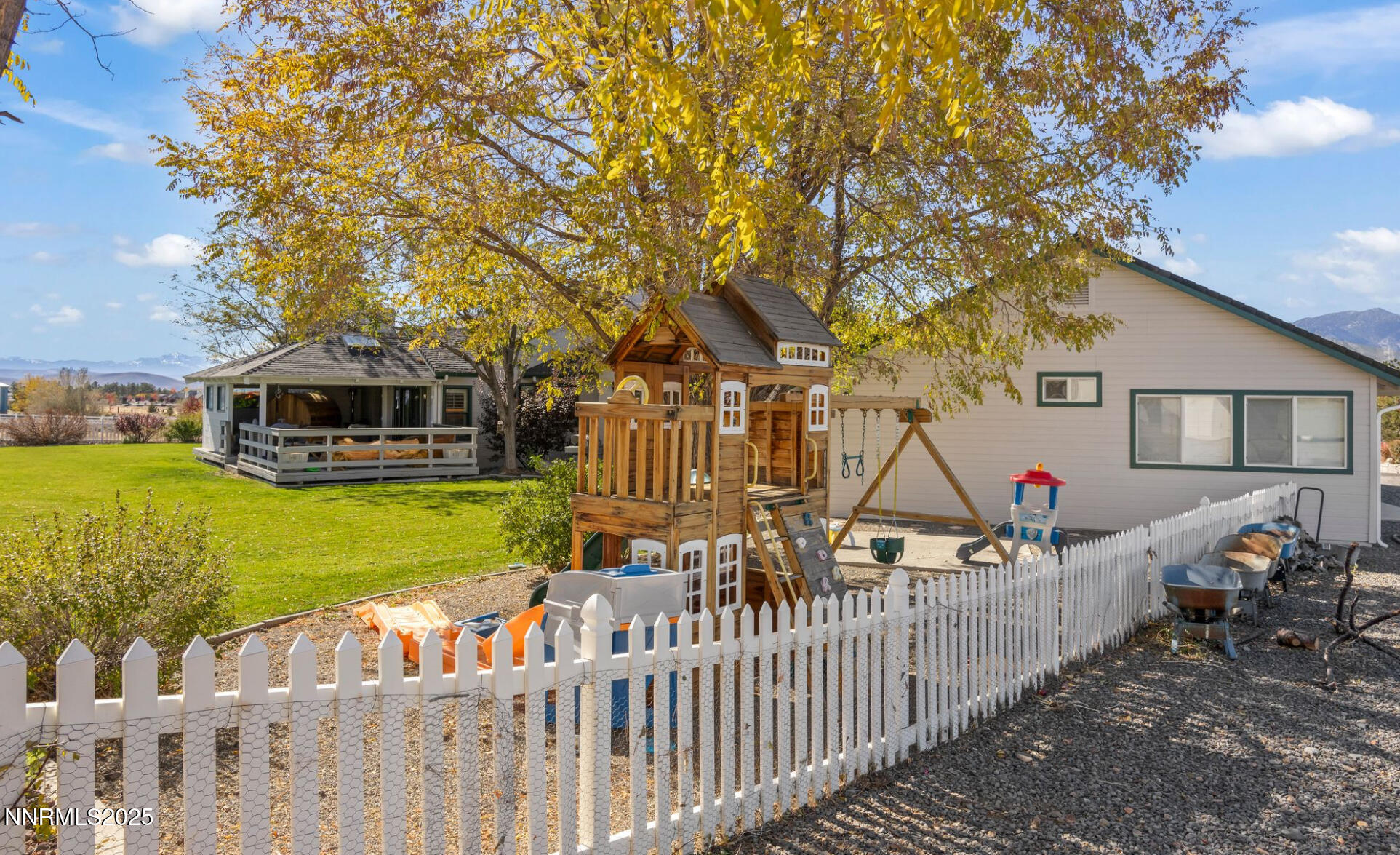 1839 Bitterbrush Court