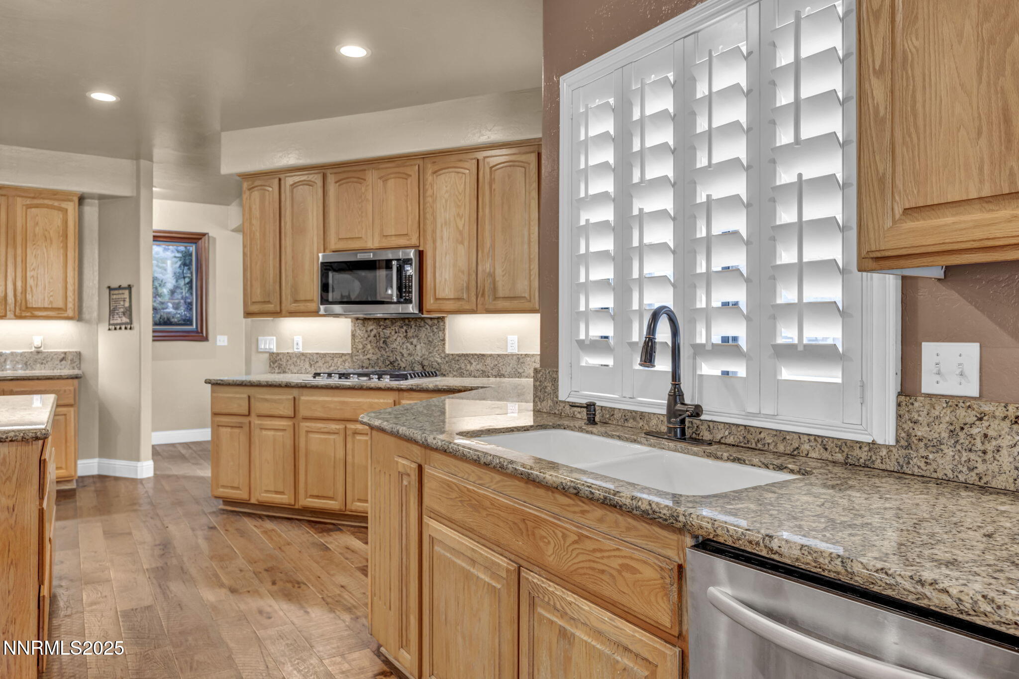 18-web-or-mls-1839-bitterbrush-ct