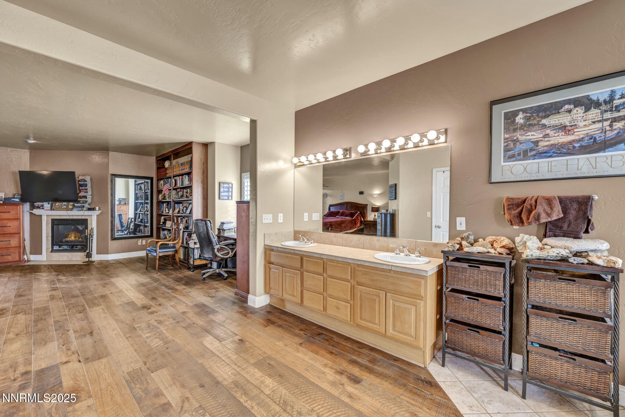 38-web-or-mls-1839-bitterbrush-ct