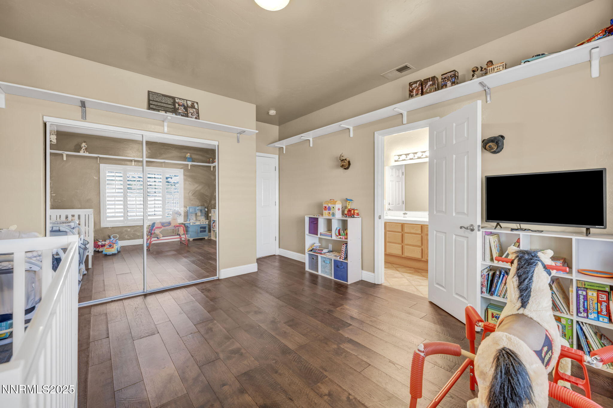 25-web-or-mls-1839-bitterbrush-ct