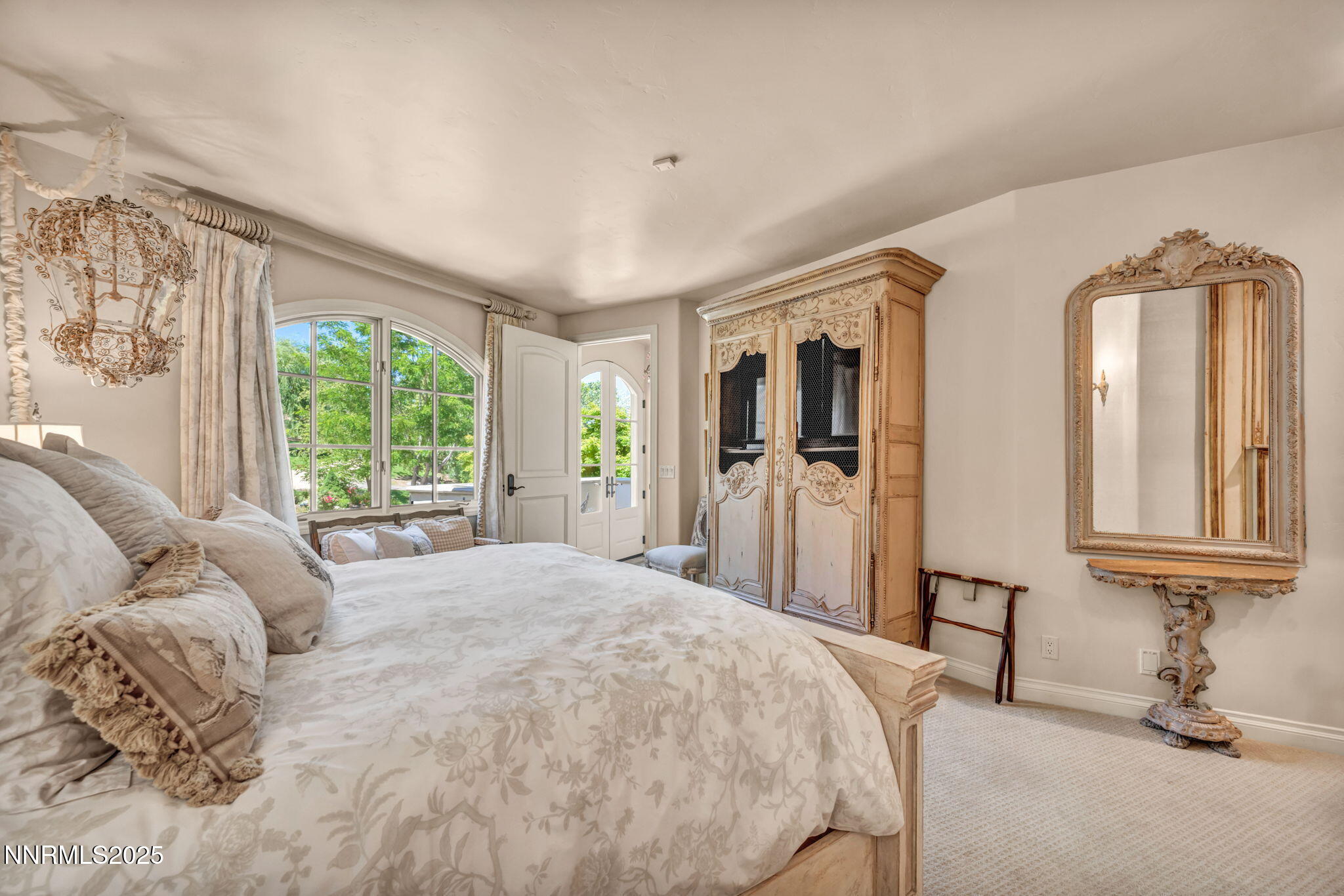 129-web-or-mls-3820-frost-ln