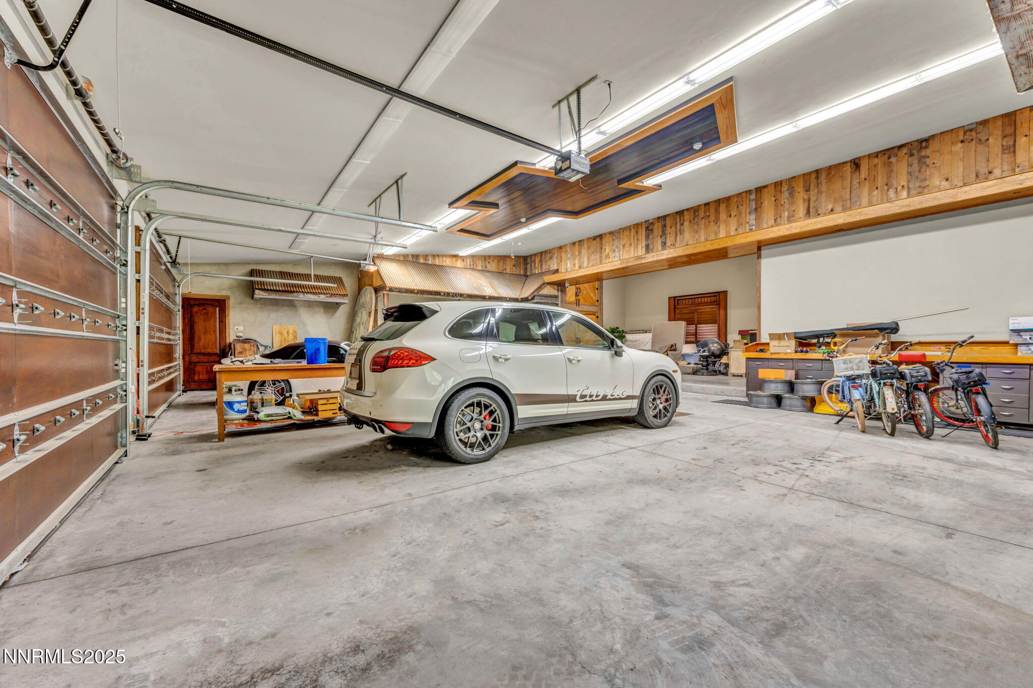 95-web-or-mls-3820-frost-ln