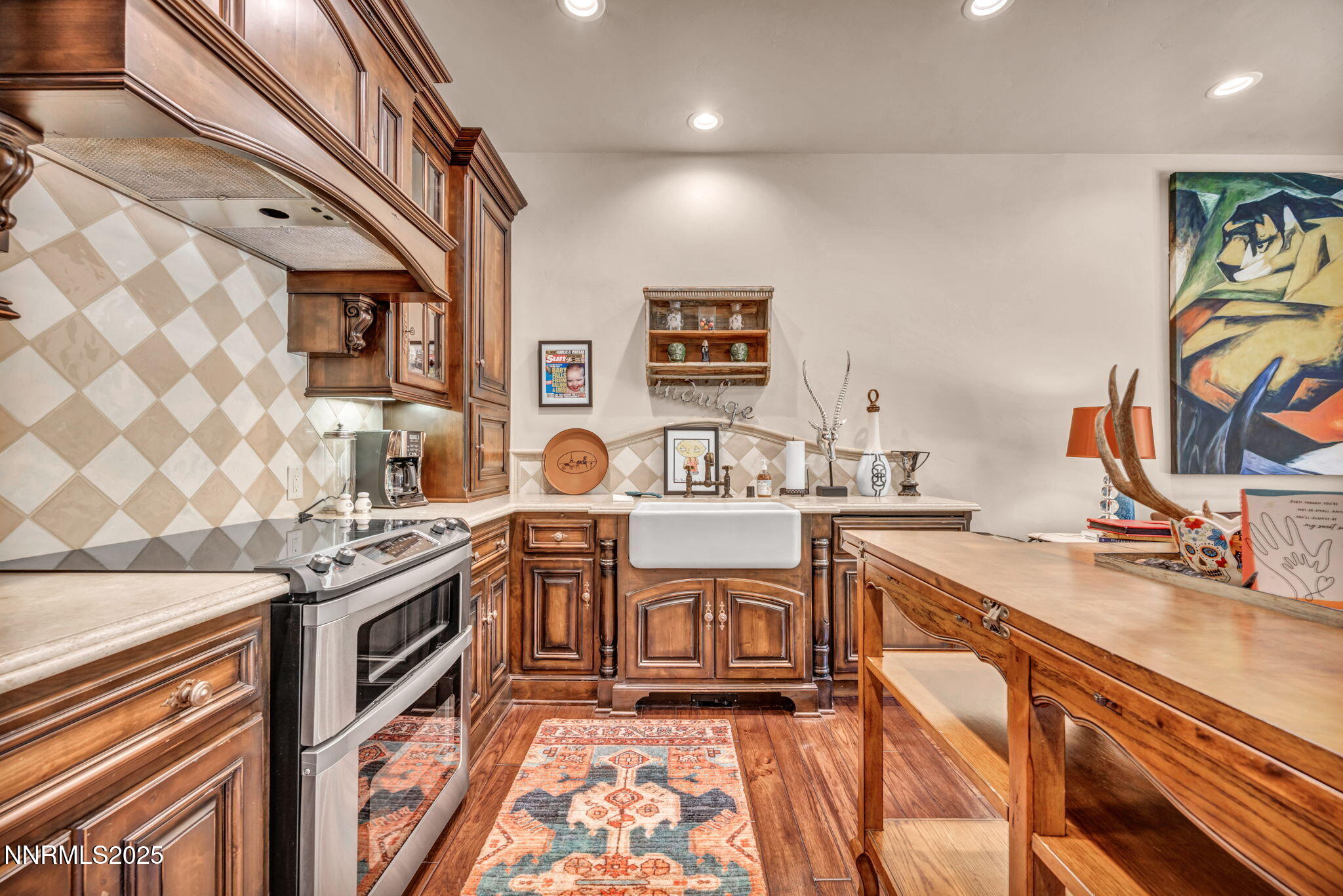 98-web-or-mls-3820-frost-ln