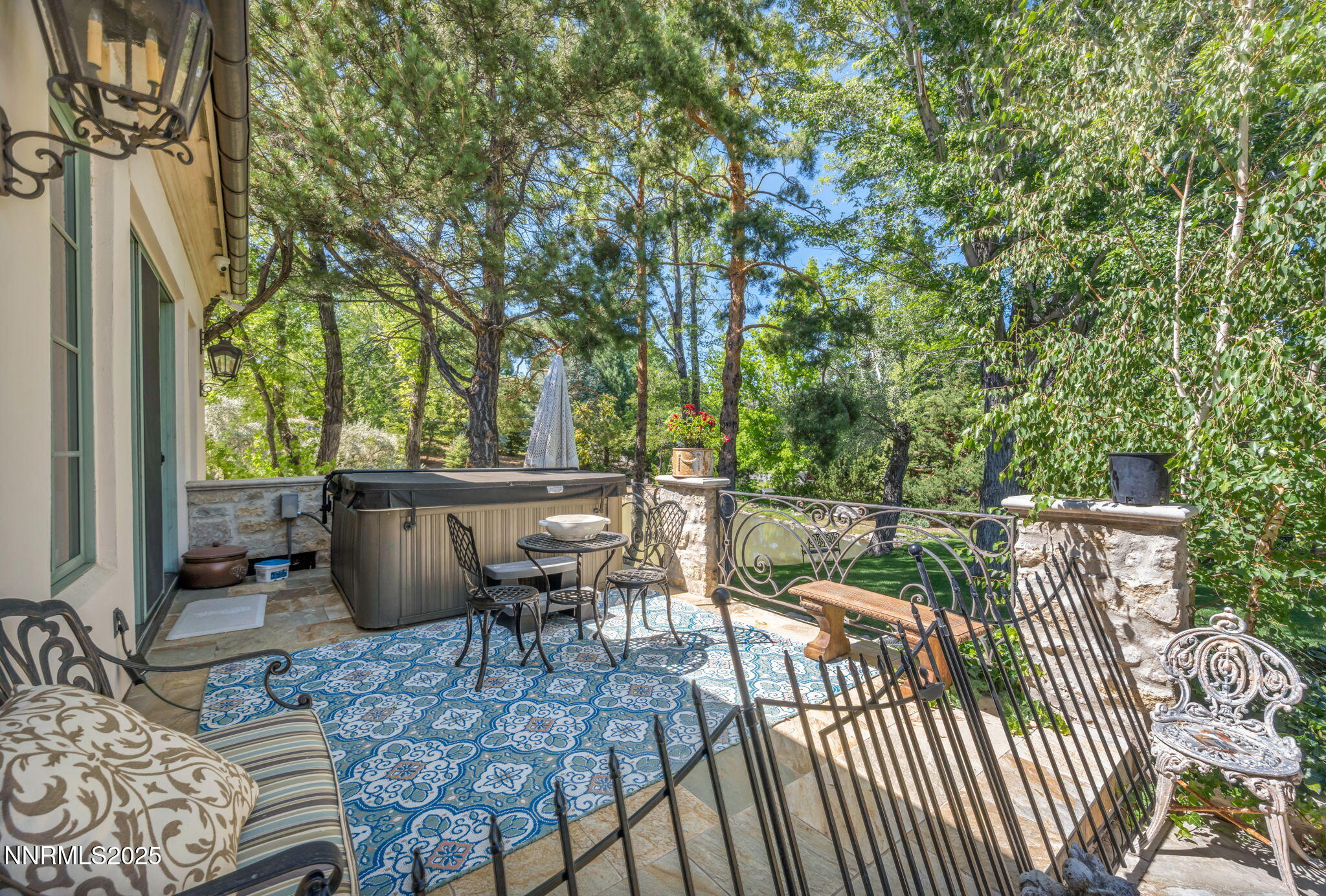 54-web-or-mls-3820-frost-ln