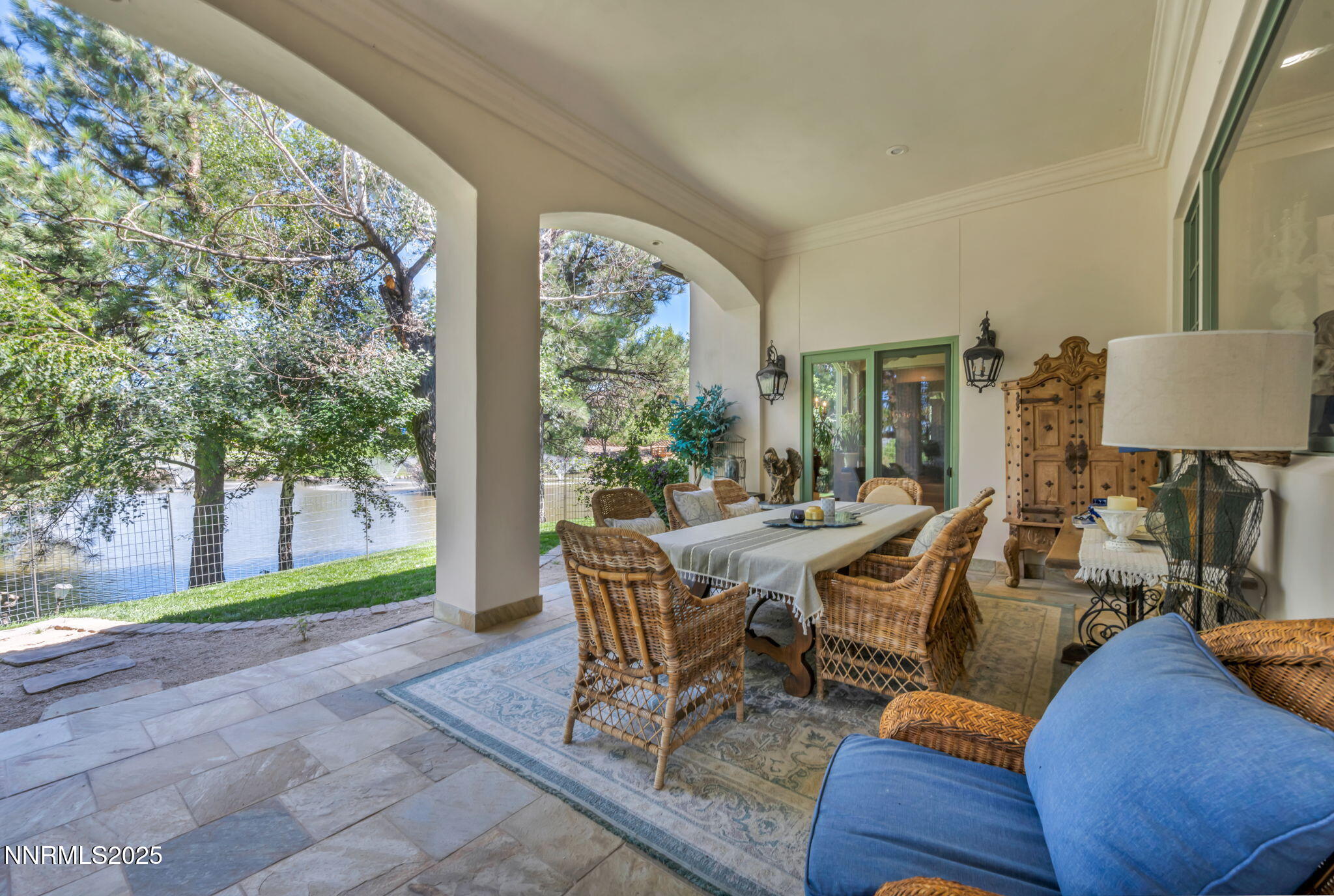 63-web-or-mls-3820-frost-ln