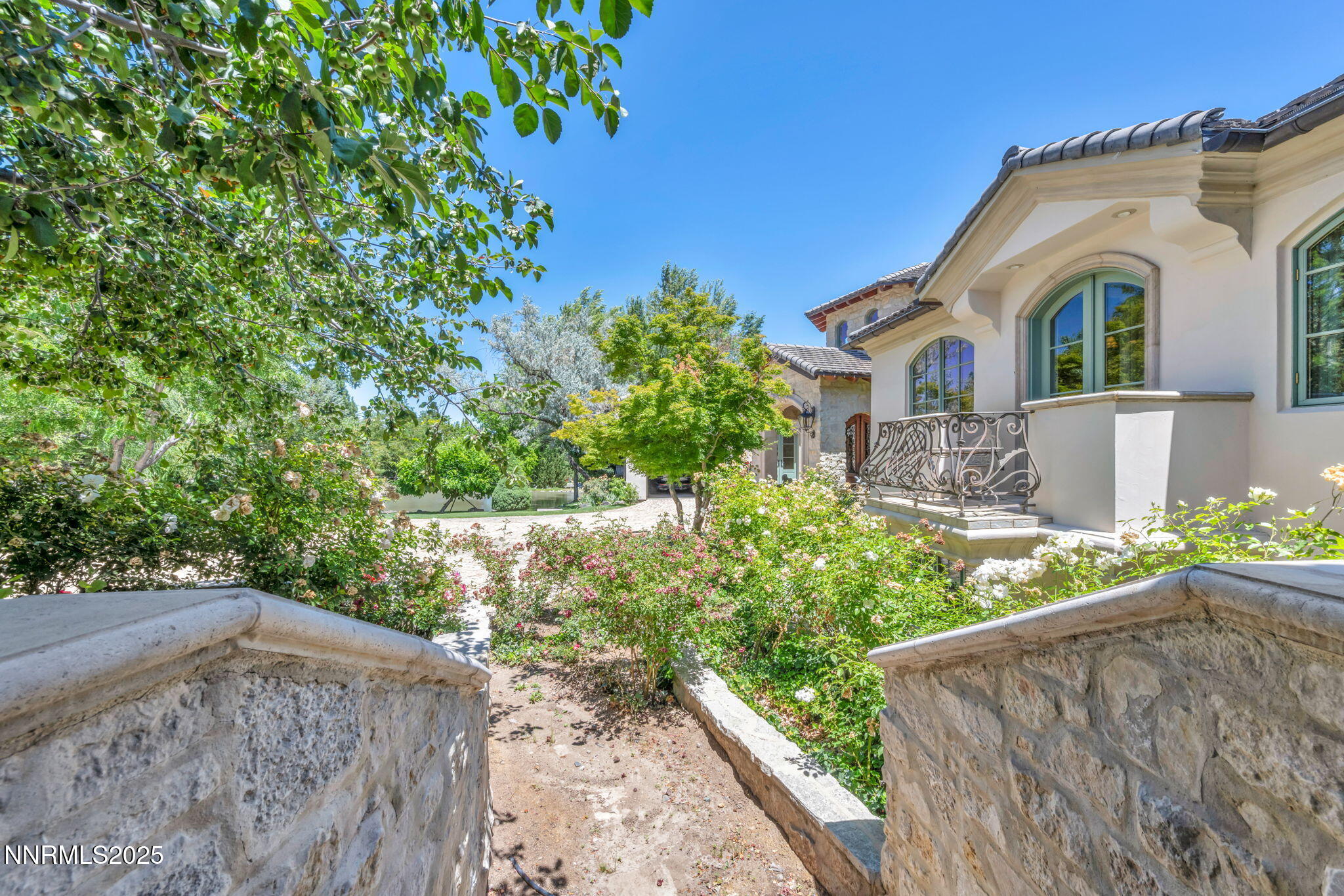 45-web-or-mls-3820-frost-ln