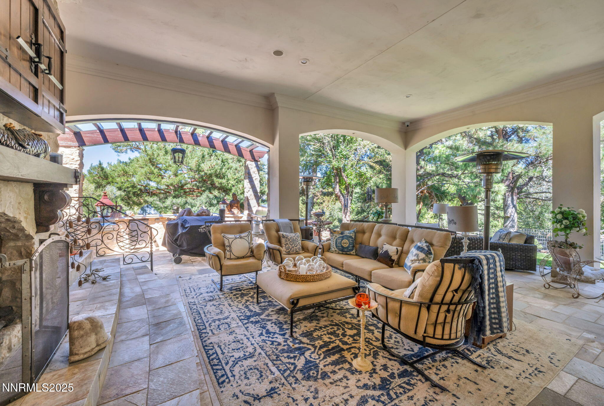 50-web-or-mls-3820-frost-ln