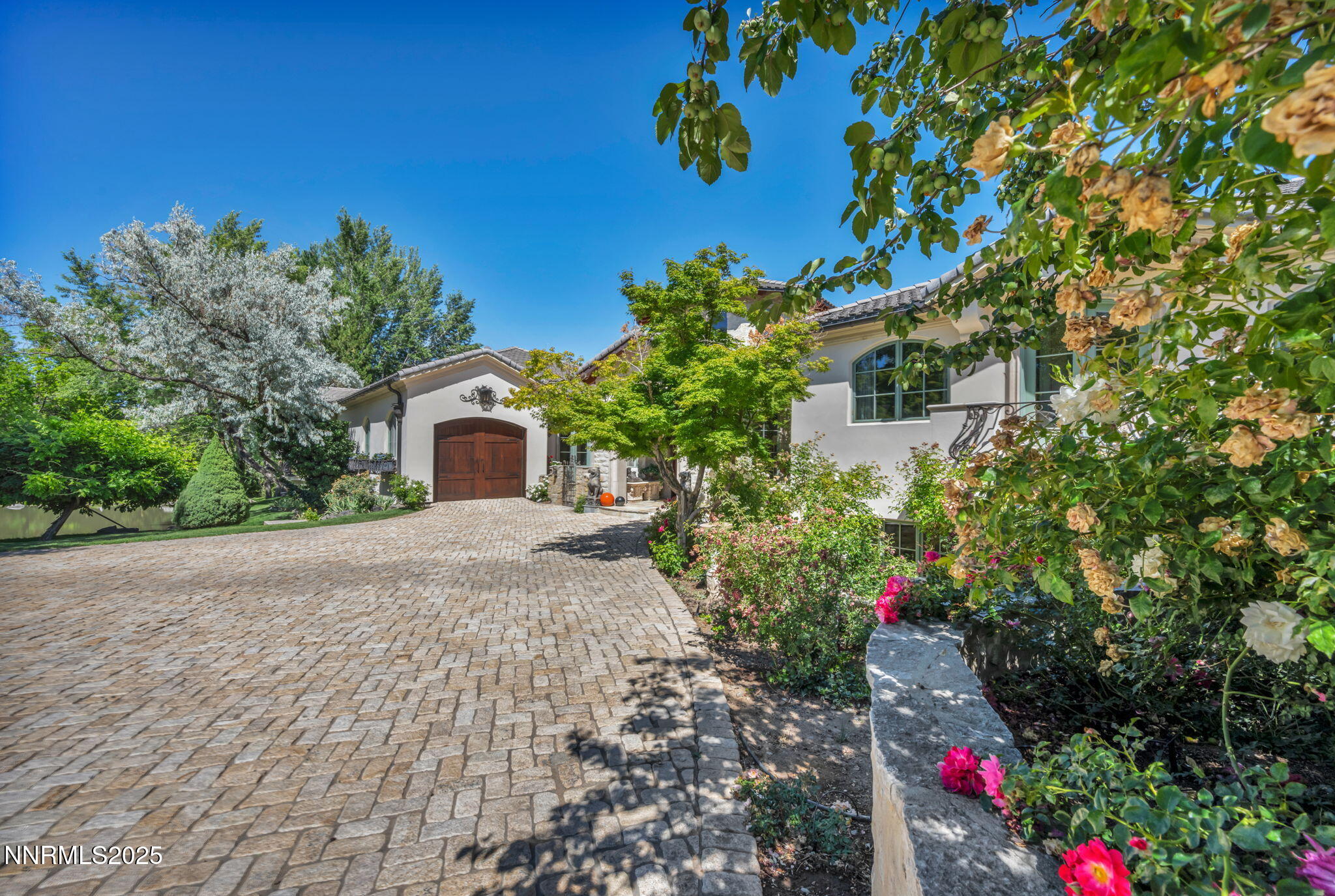 10-web-or-mls-3820-frost-ln