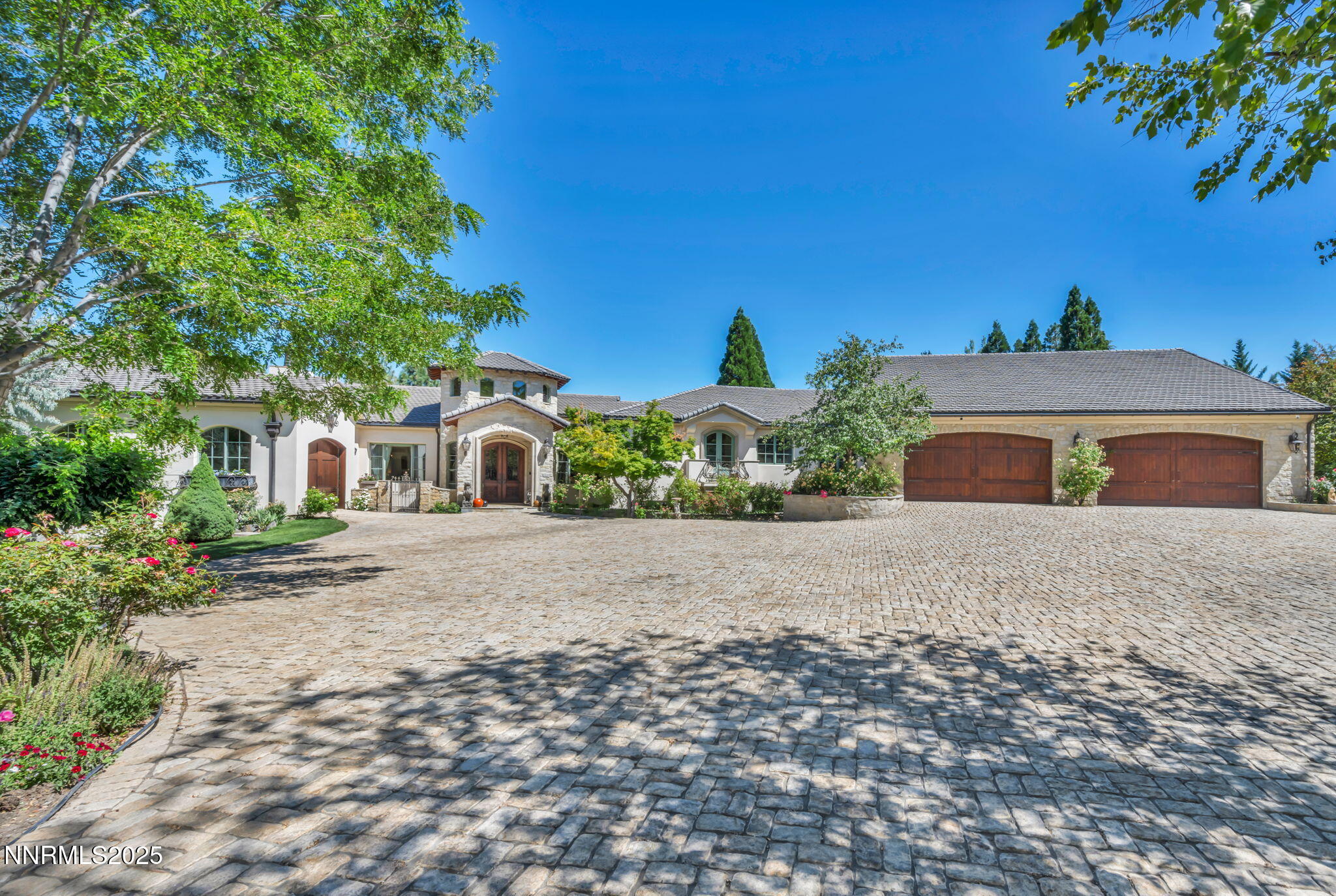 1-web-or-mls-3820-frost-ln