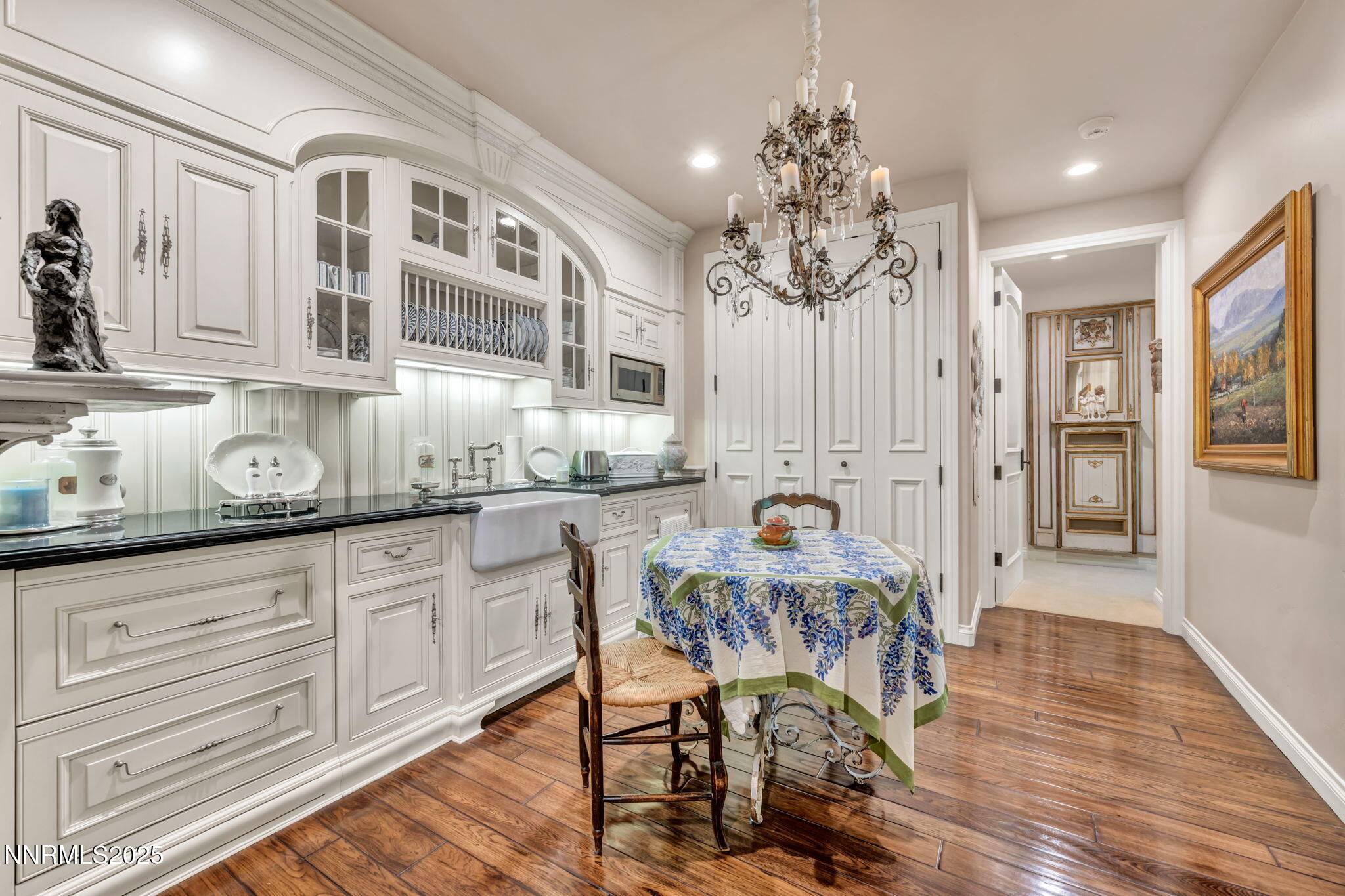 113-web-or-mls-3820-frost-ln