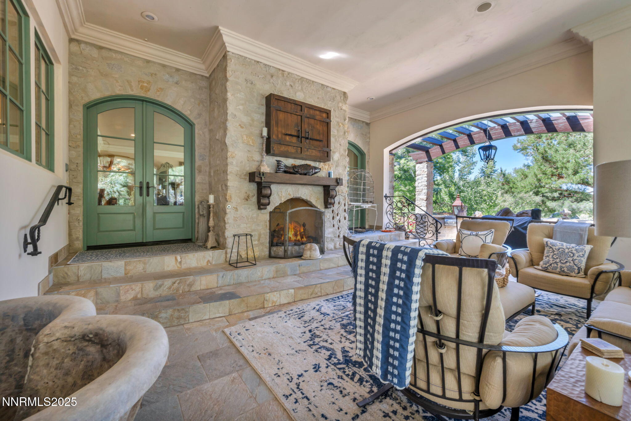 52-web-or-mls-3820-frost-ln