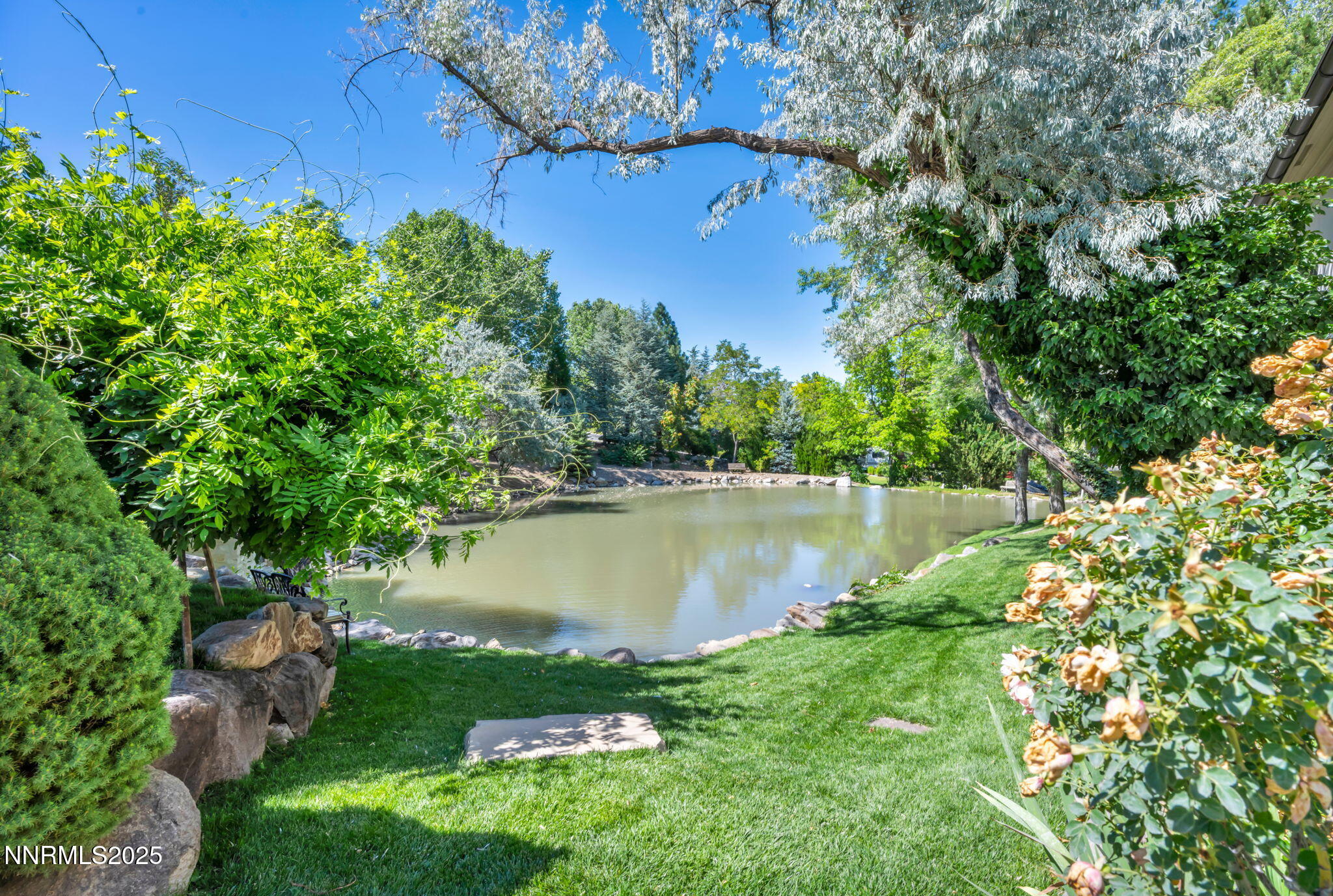 34-web-or-mls-3820-frost-ln