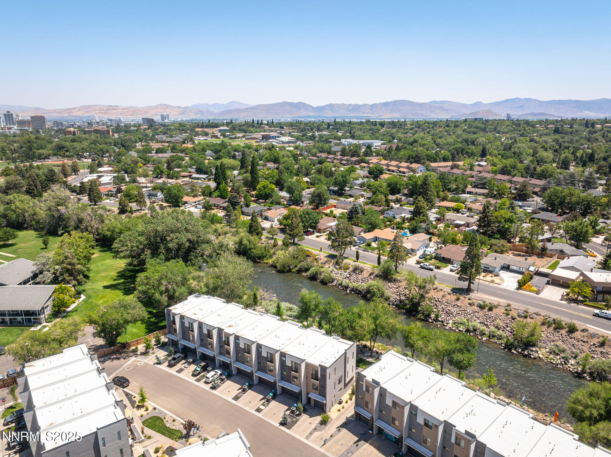 5-web-or-mls-DJI_0945