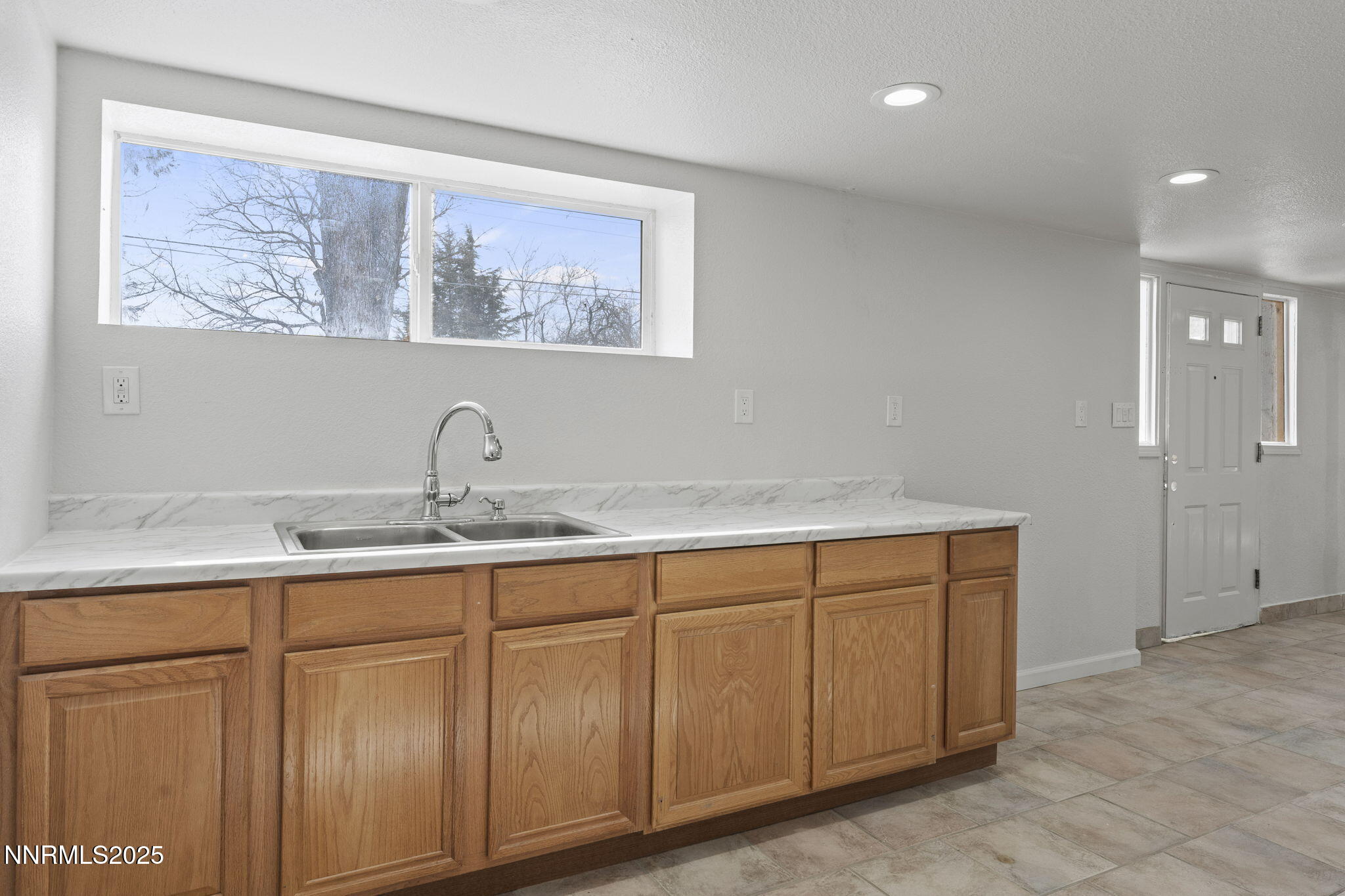 30-web-or-mls-840 Brookfield Drive Reno