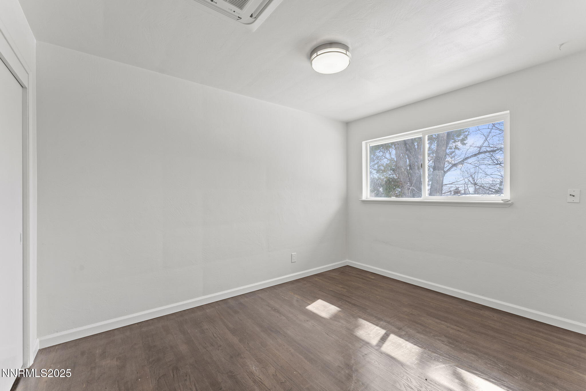 22-web-or-mls-840 Brookfield Drive Reno