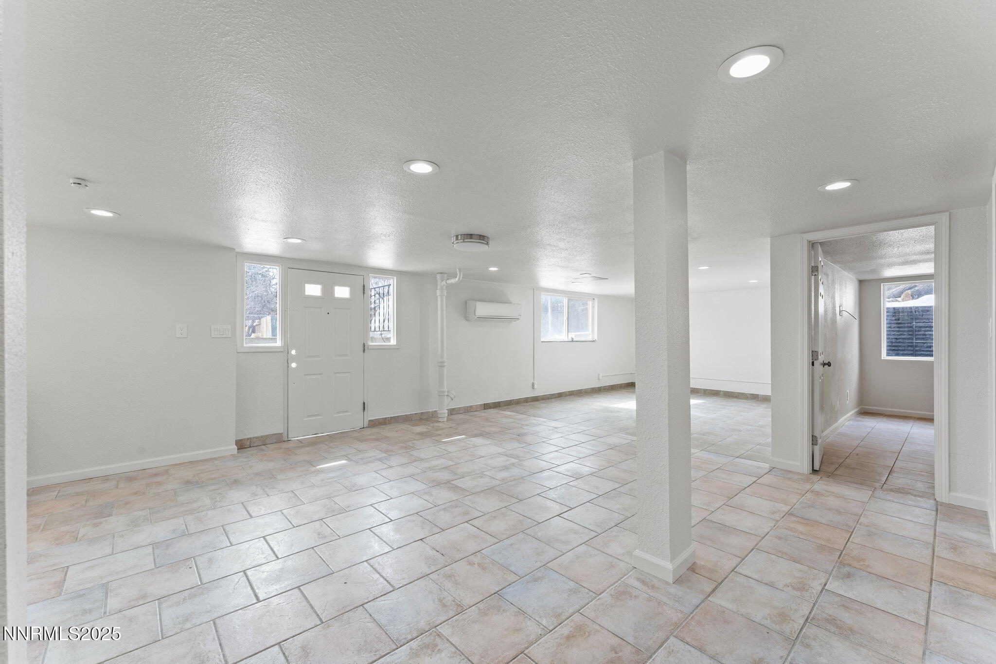 25-web-or-mls-840 Brookfield Drive Reno