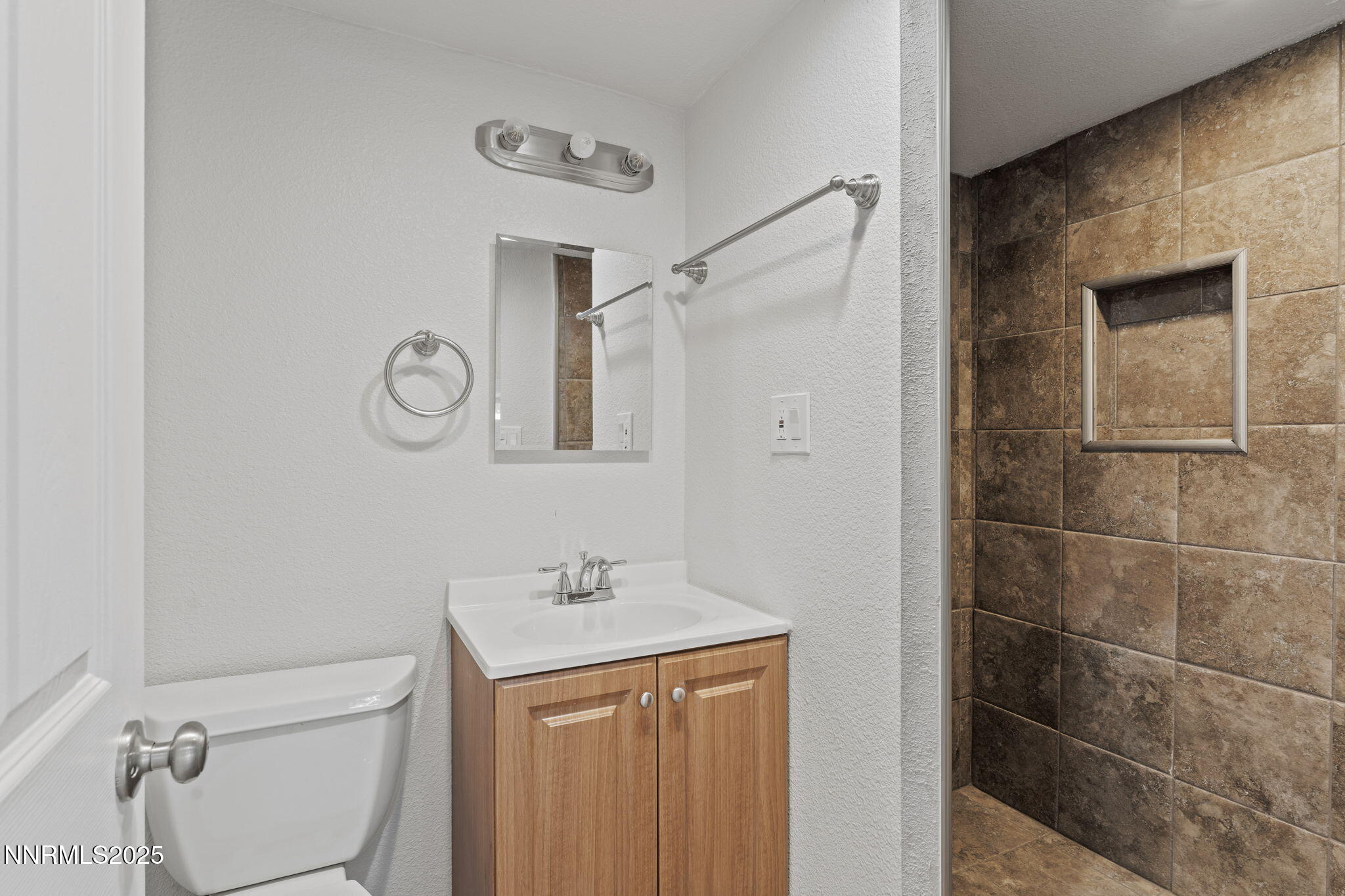 31-web-or-mls-840 Brookfield Drive Reno