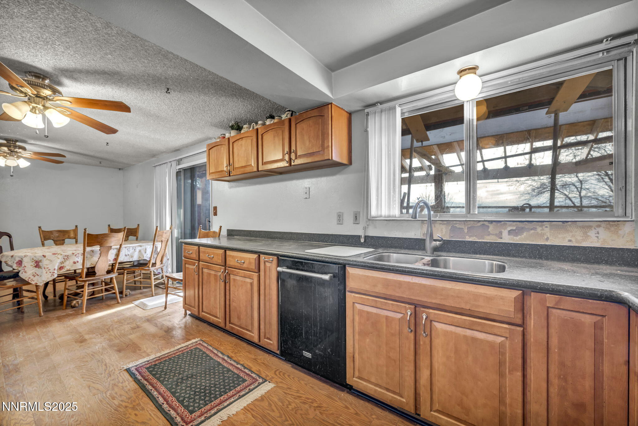 43-web-or-mls-9421-wigwam-way