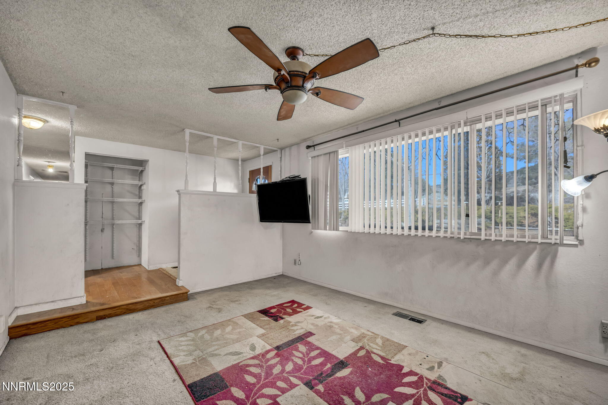 40-web-or-mls-9421-wigwam-way