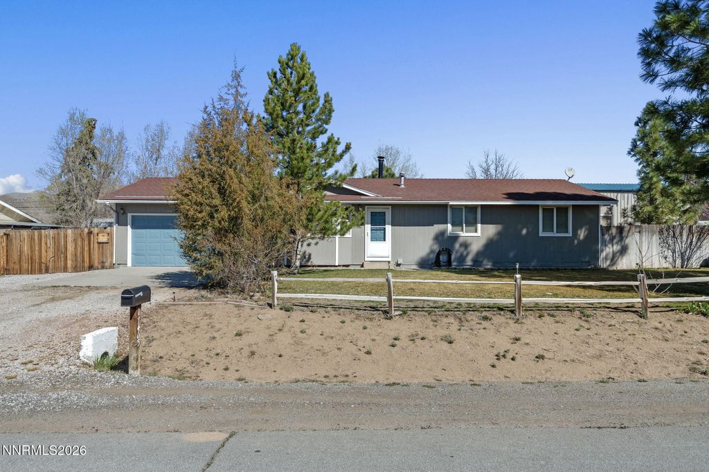 Photo of 17405 Egret Lane, Reno, NV 89508 (MLS # 260003323)