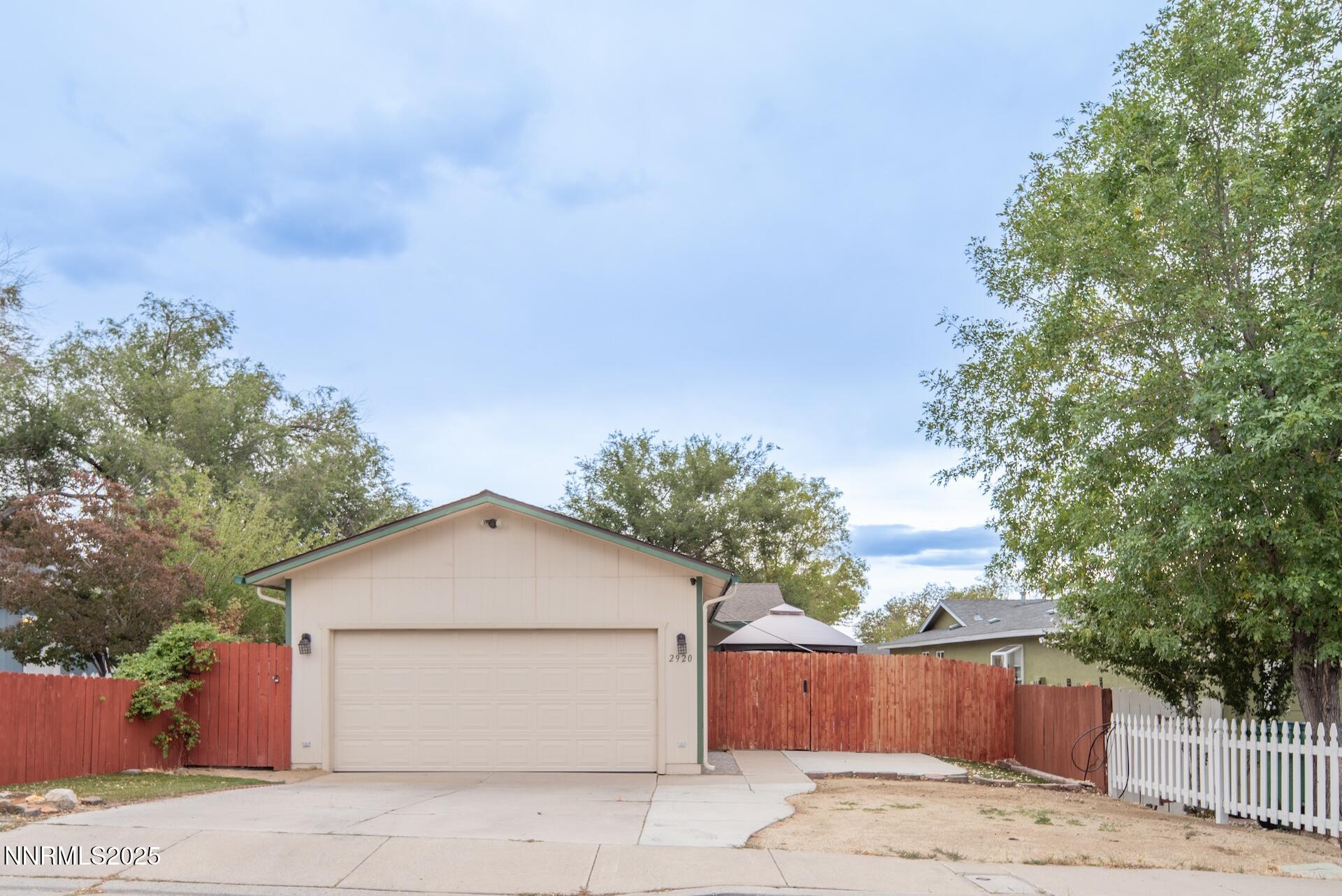 2920HardingCirHIGHRES1