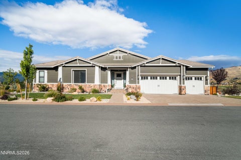 MLS: 260011571