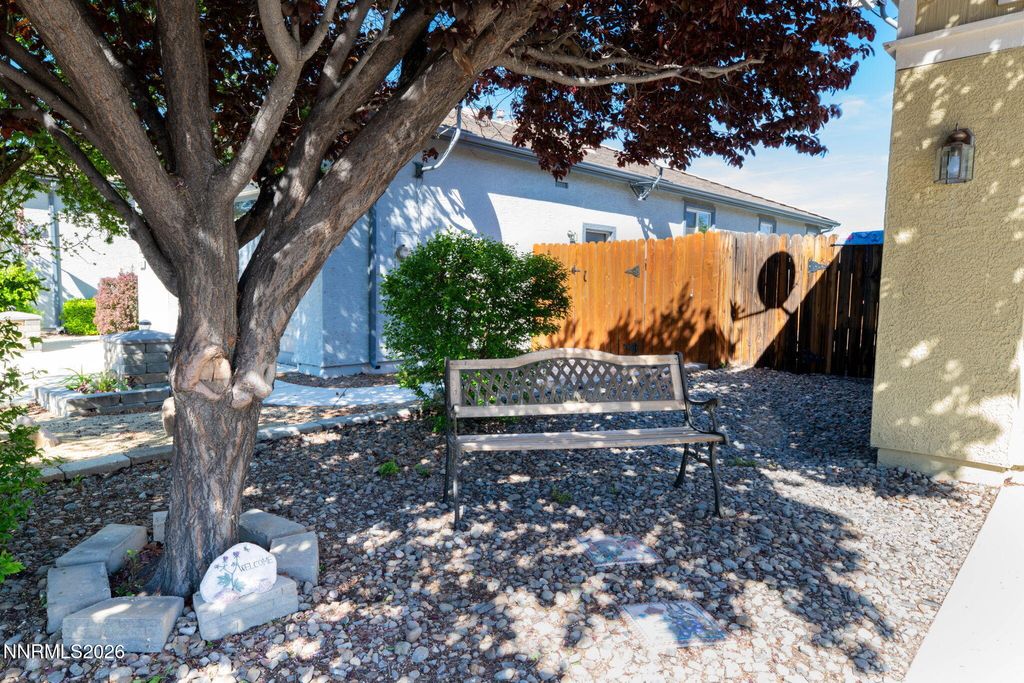 Photo of 816 Ballybunion Drive, Dayton, NV 89403 (MLS # 260004262)