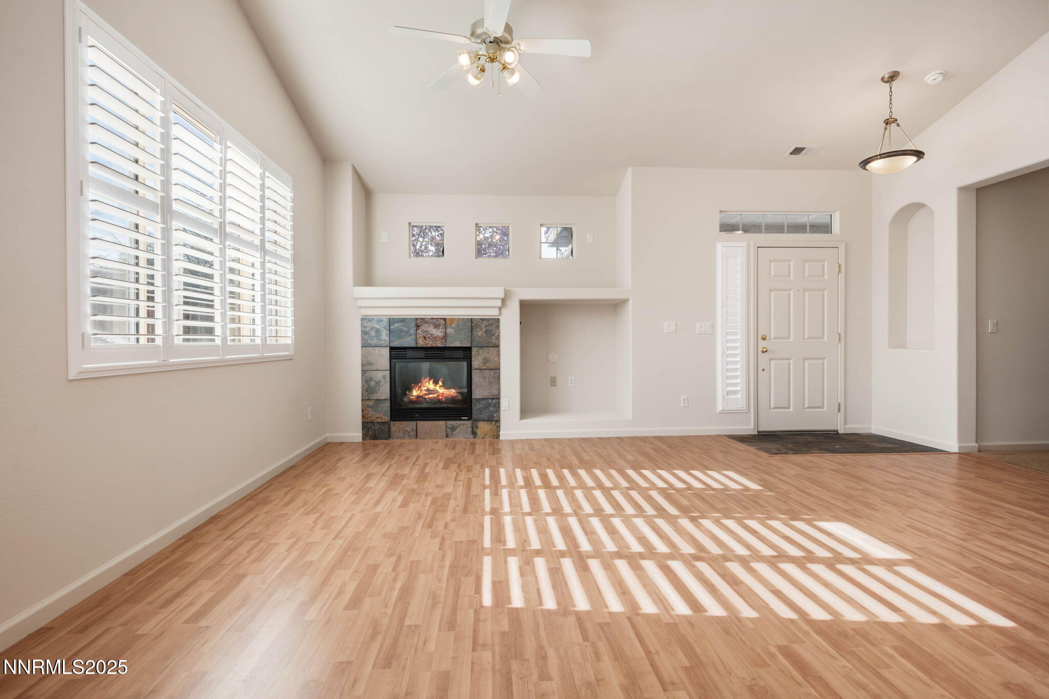 15-web-or-mls-DSC_4144