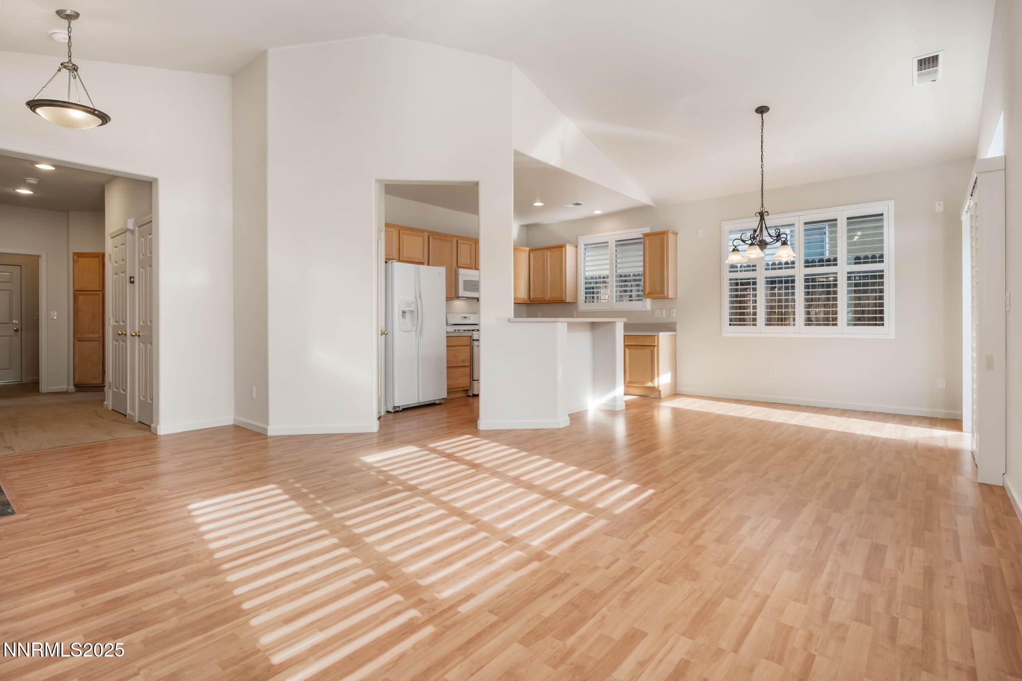 17-web-or-mls-DSC_4159