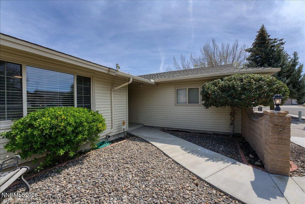 Photo of 560 Peter Circle, Reno, NV 89503 (MLS # 260004146)