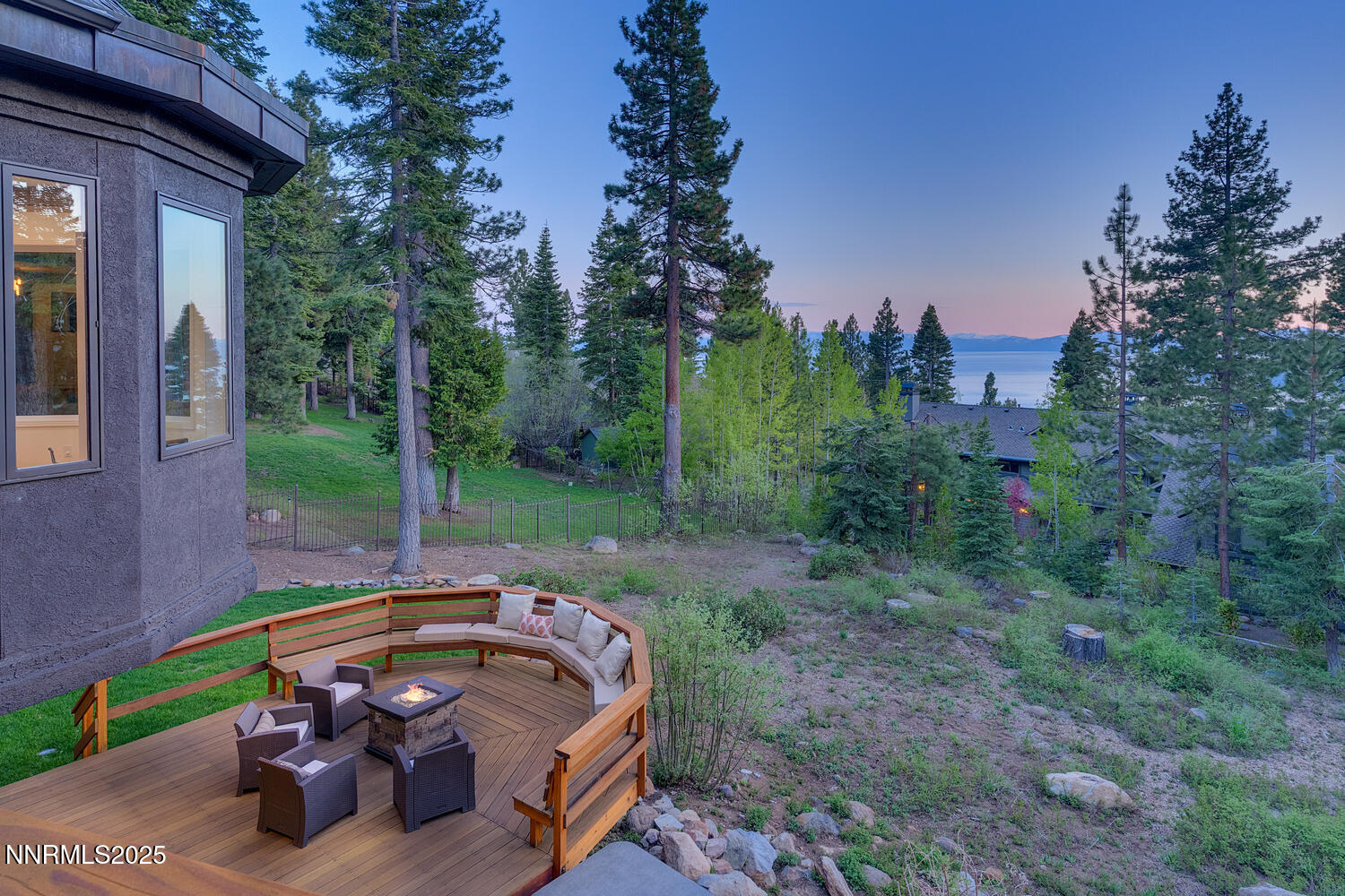 949 Fairview Blvd Incline-large-001-001-