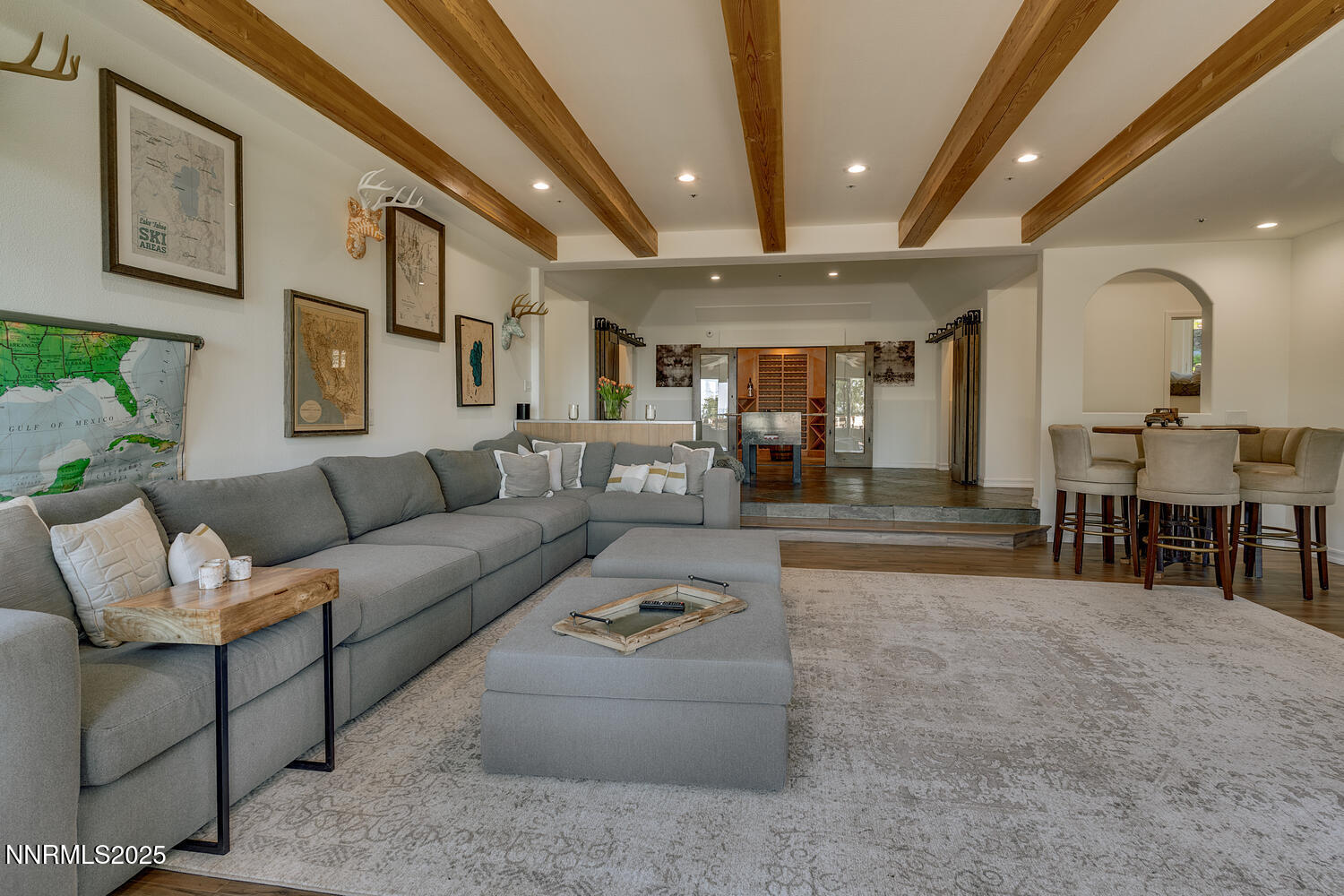 949 Fairview Blvd Incline-large-055-053-