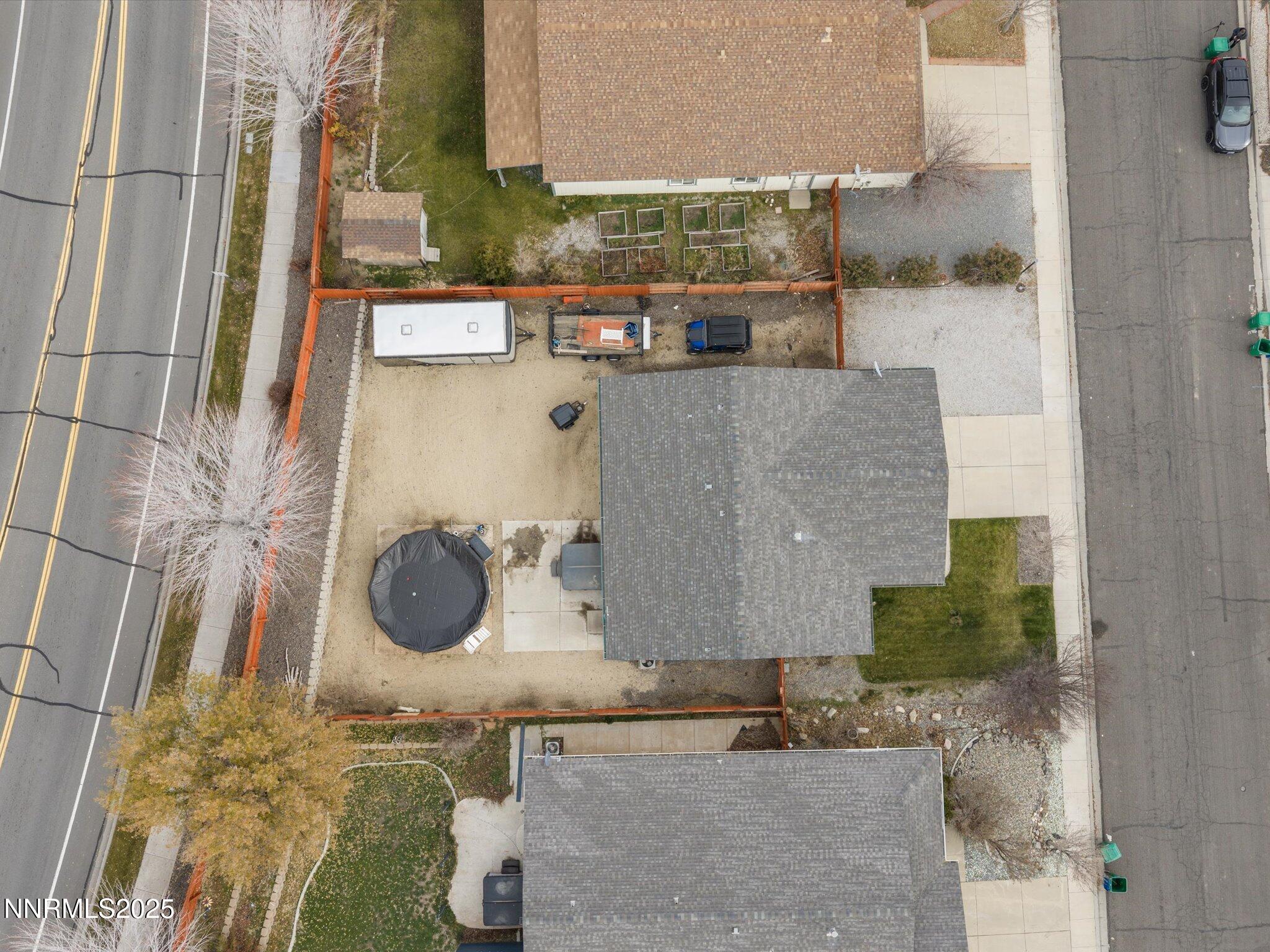 37-17795 Georgetown Dr-136