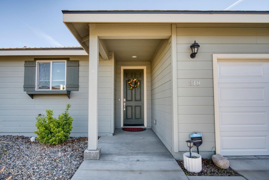 Photo of 318 Granite Court, Dayton, NV 89403 (MLS # 260003449)