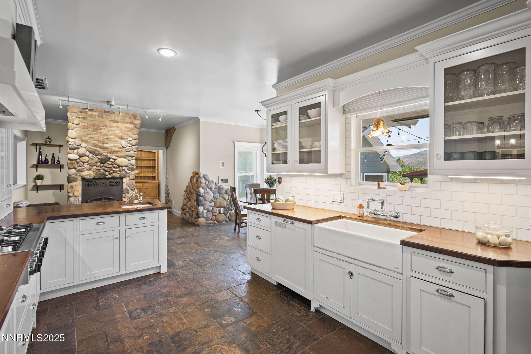 22-web-or-mls-_DSC0785