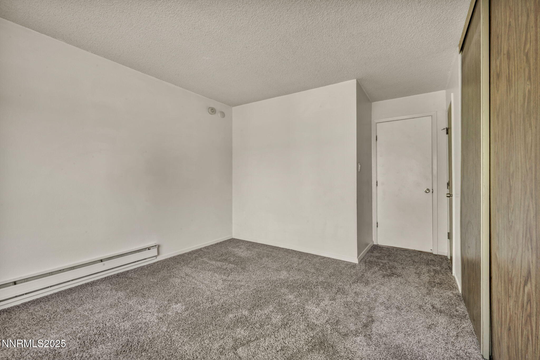 46-web-or-mls-3921-clear-acre-ln-apt-169