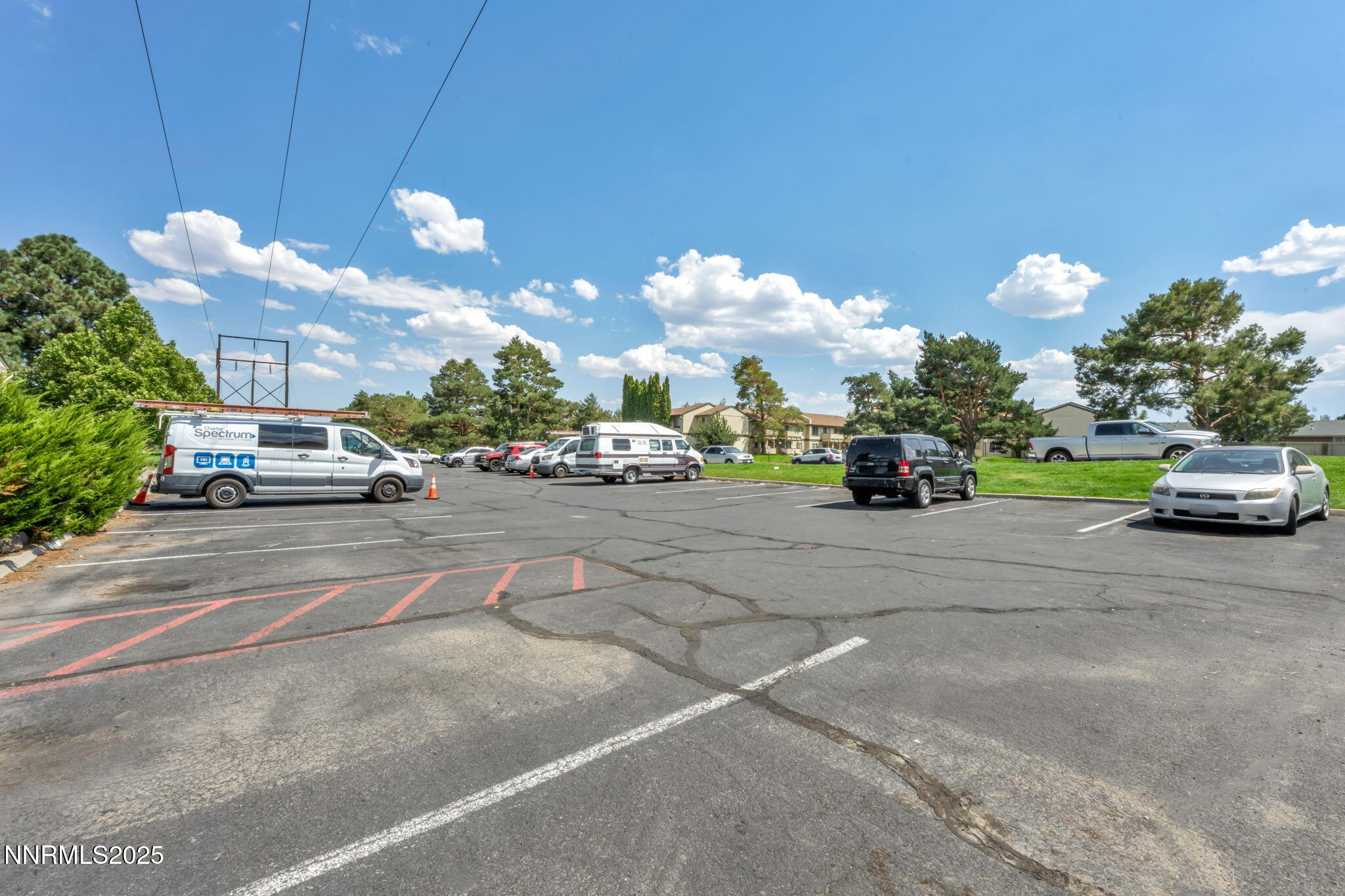 16-web-or-mls-3921-clear-acre-ln-apt-169