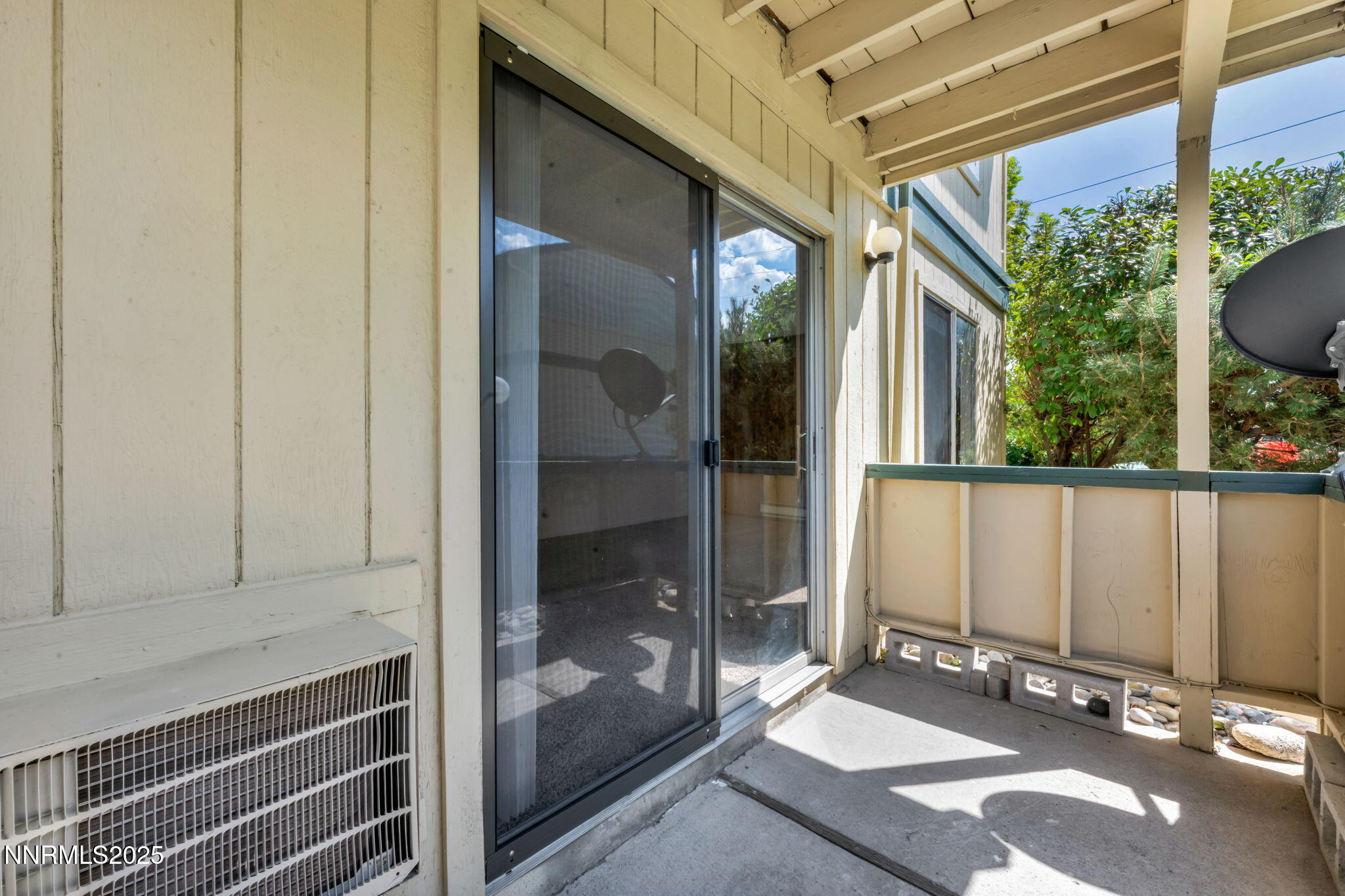 11-web-or-mls-3921-clear-acre-ln-apt-169