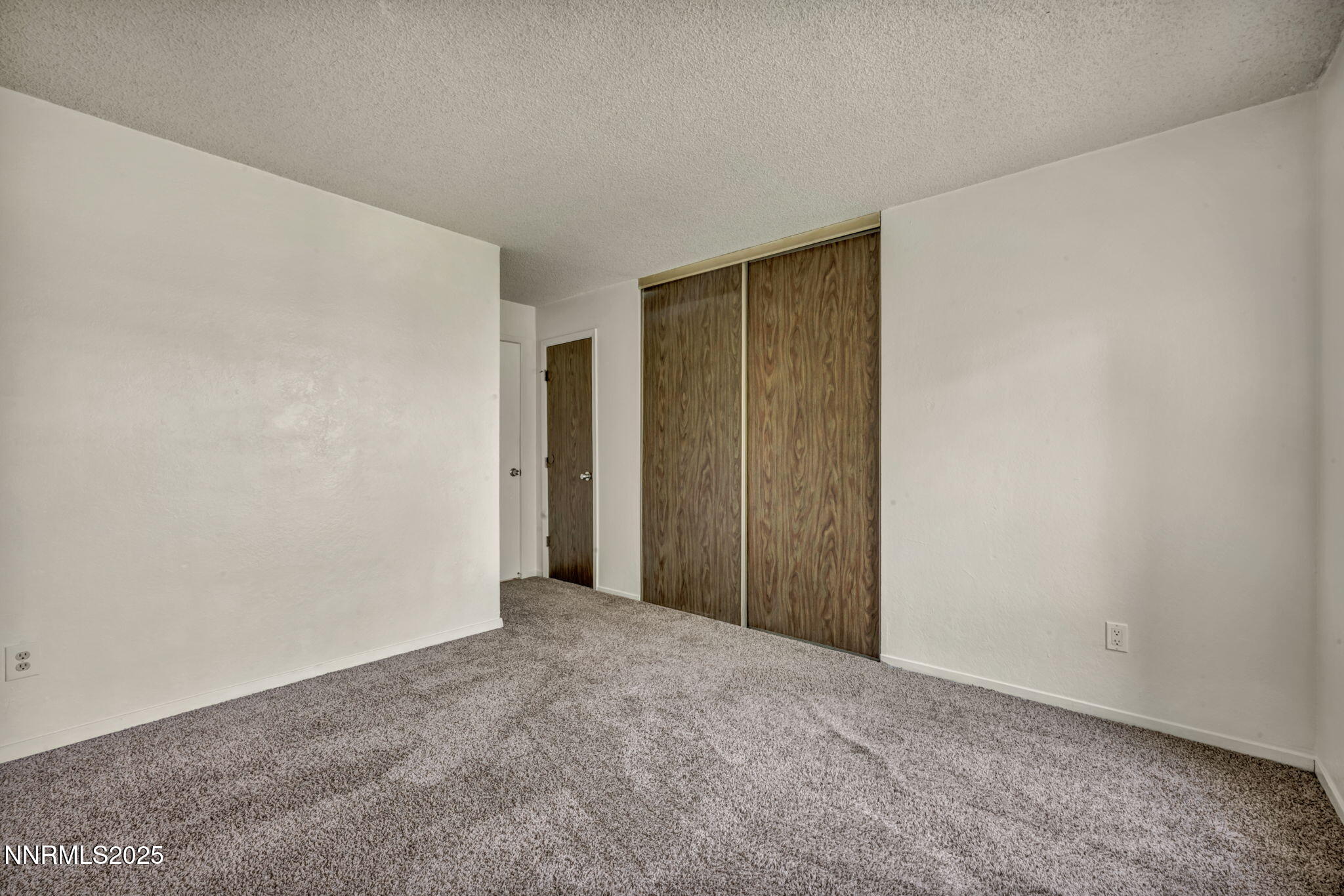 45-web-or-mls-3921-clear-acre-ln-apt-169