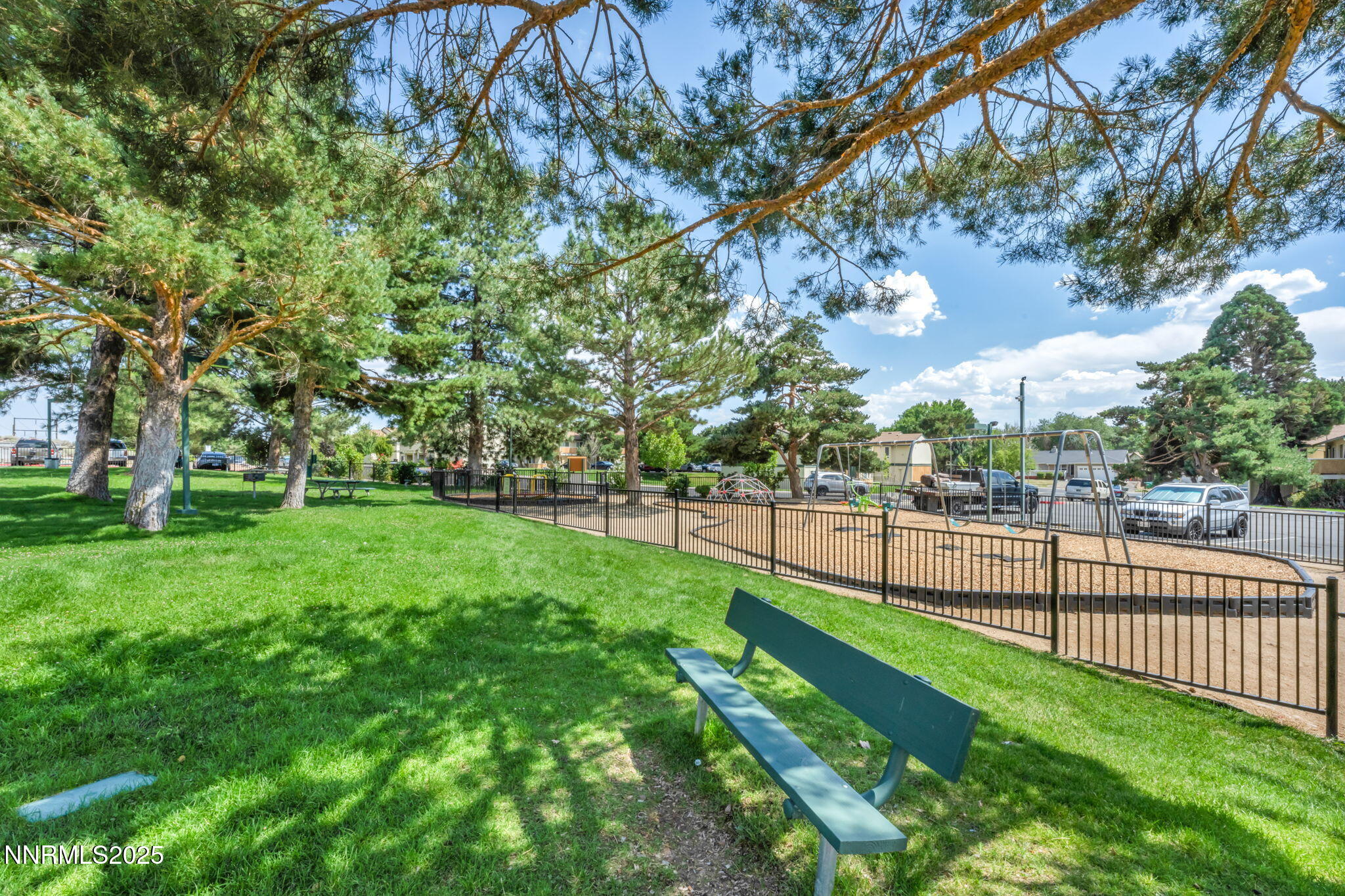 24-web-or-mls-3921-clear-acre-ln-apt-169