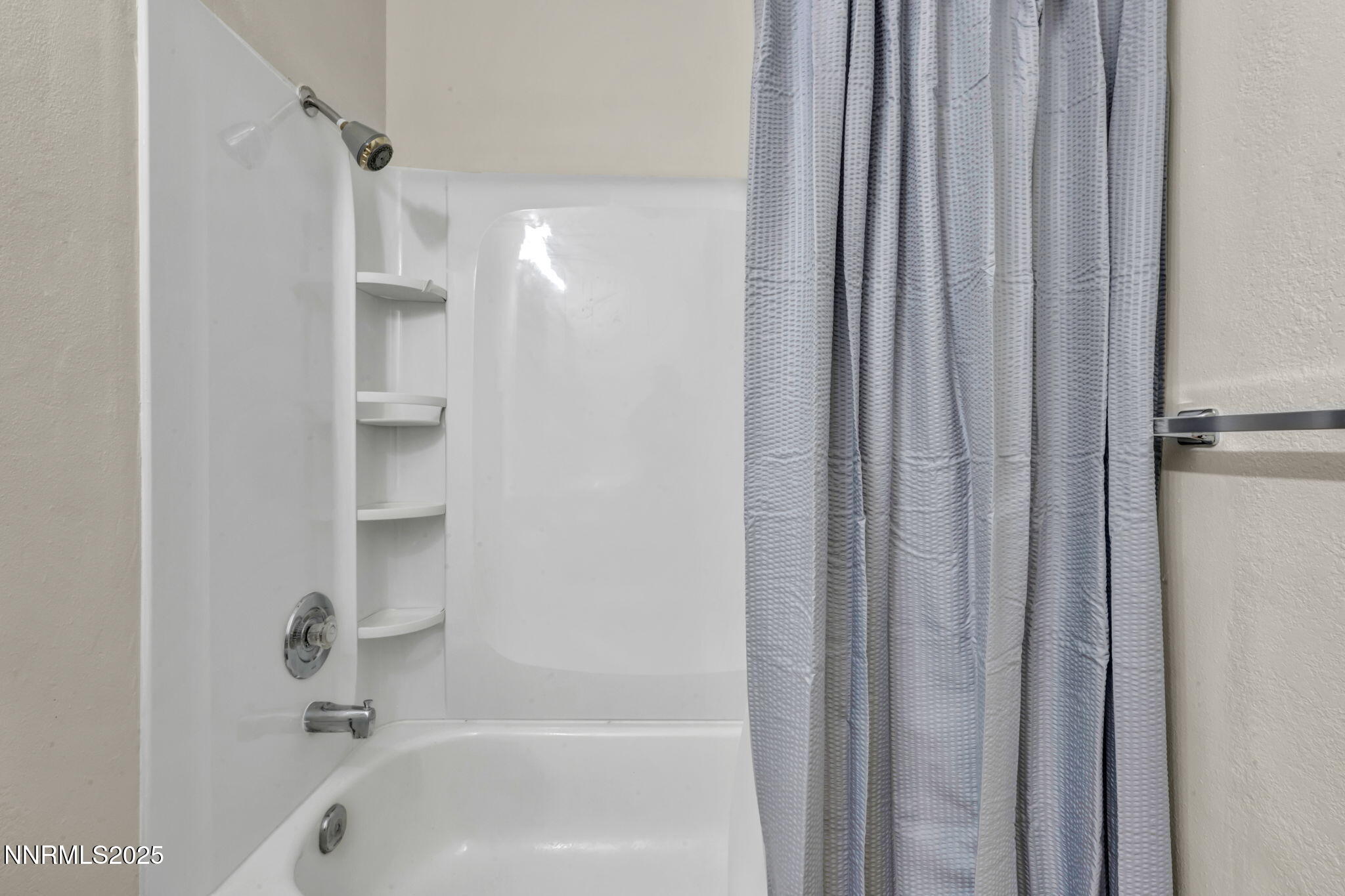 53-web-or-mls-3921-clear-acre-ln-apt-169