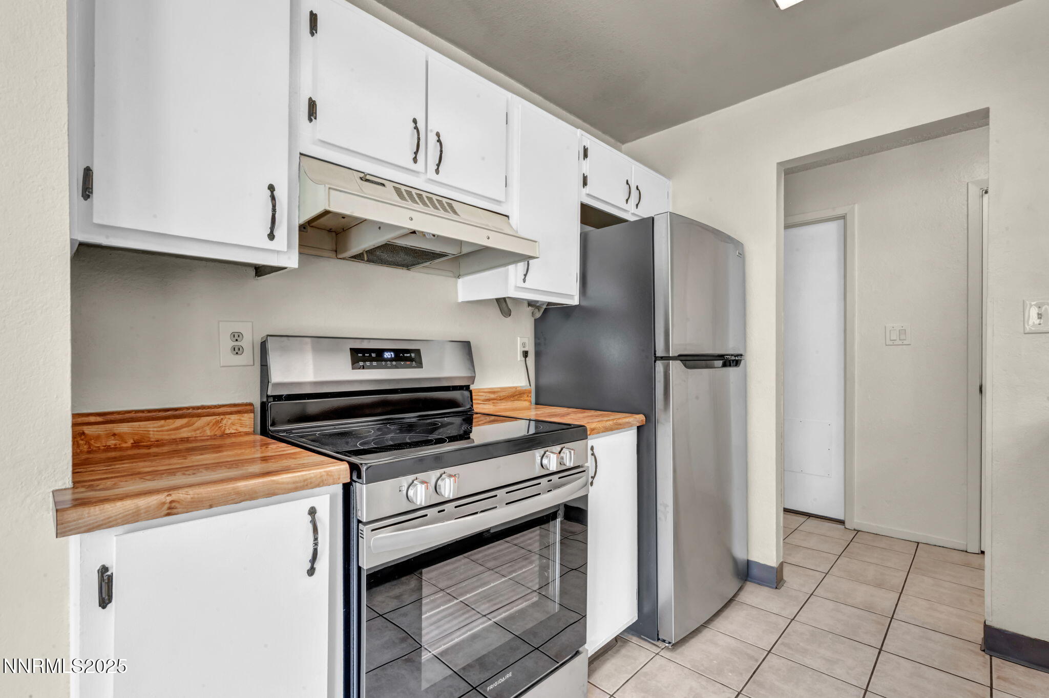 31-web-or-mls-3921-clear-acre-ln-apt-169