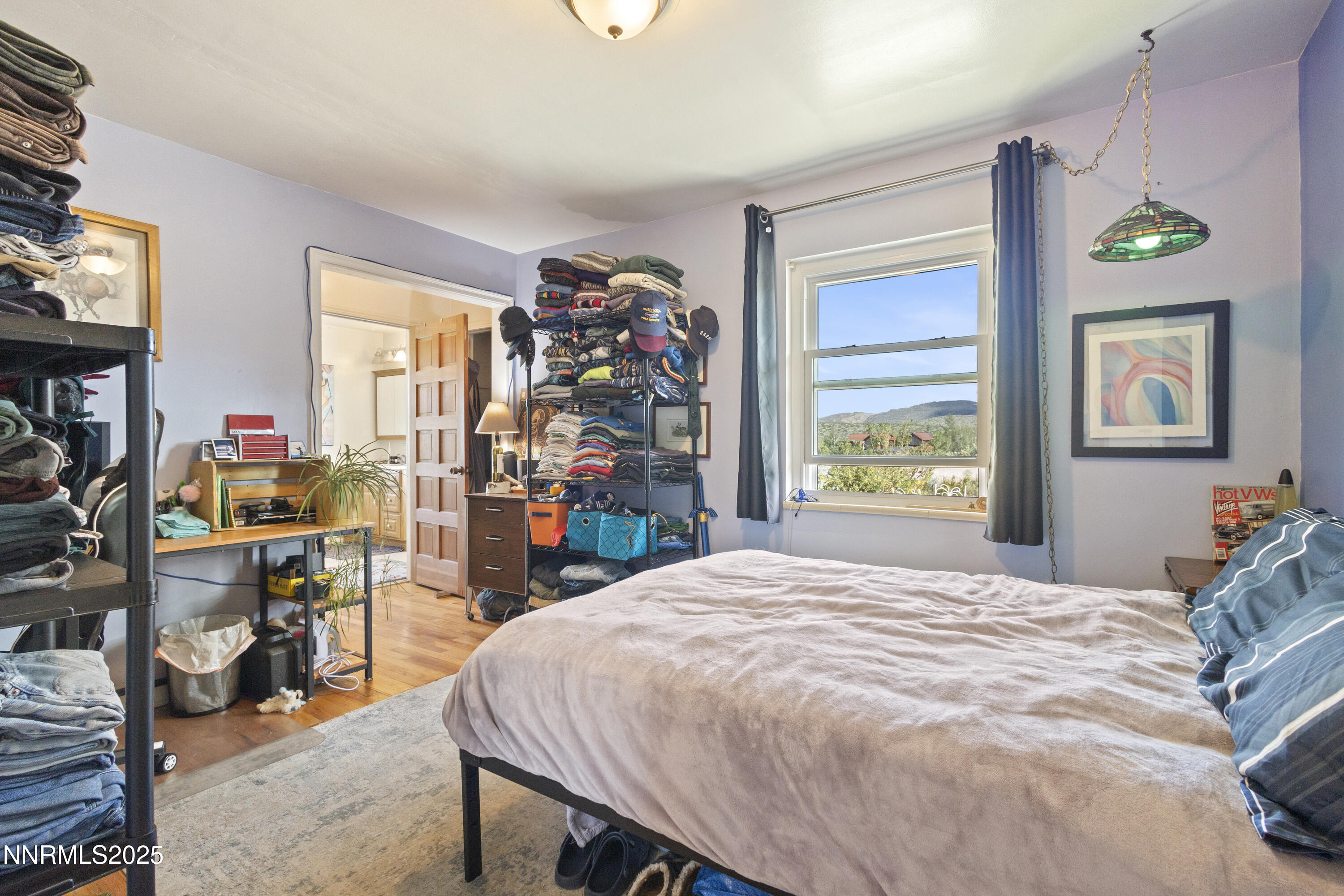 Bedroom blue remove furniture
