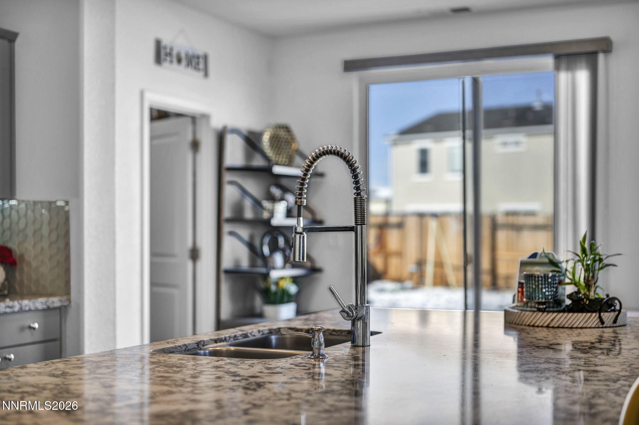 44-web-or-mls-969-estuary-cir