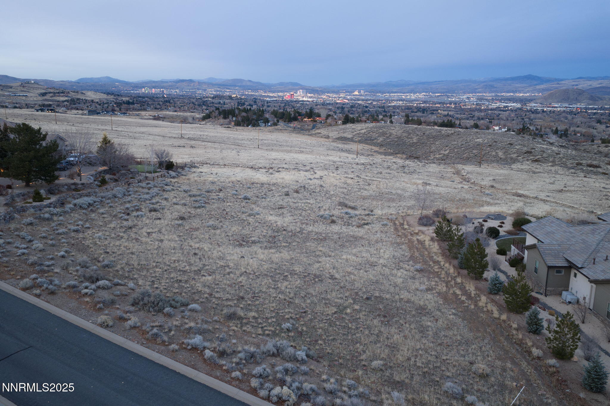 16-web-or-mls-390 Questa-18