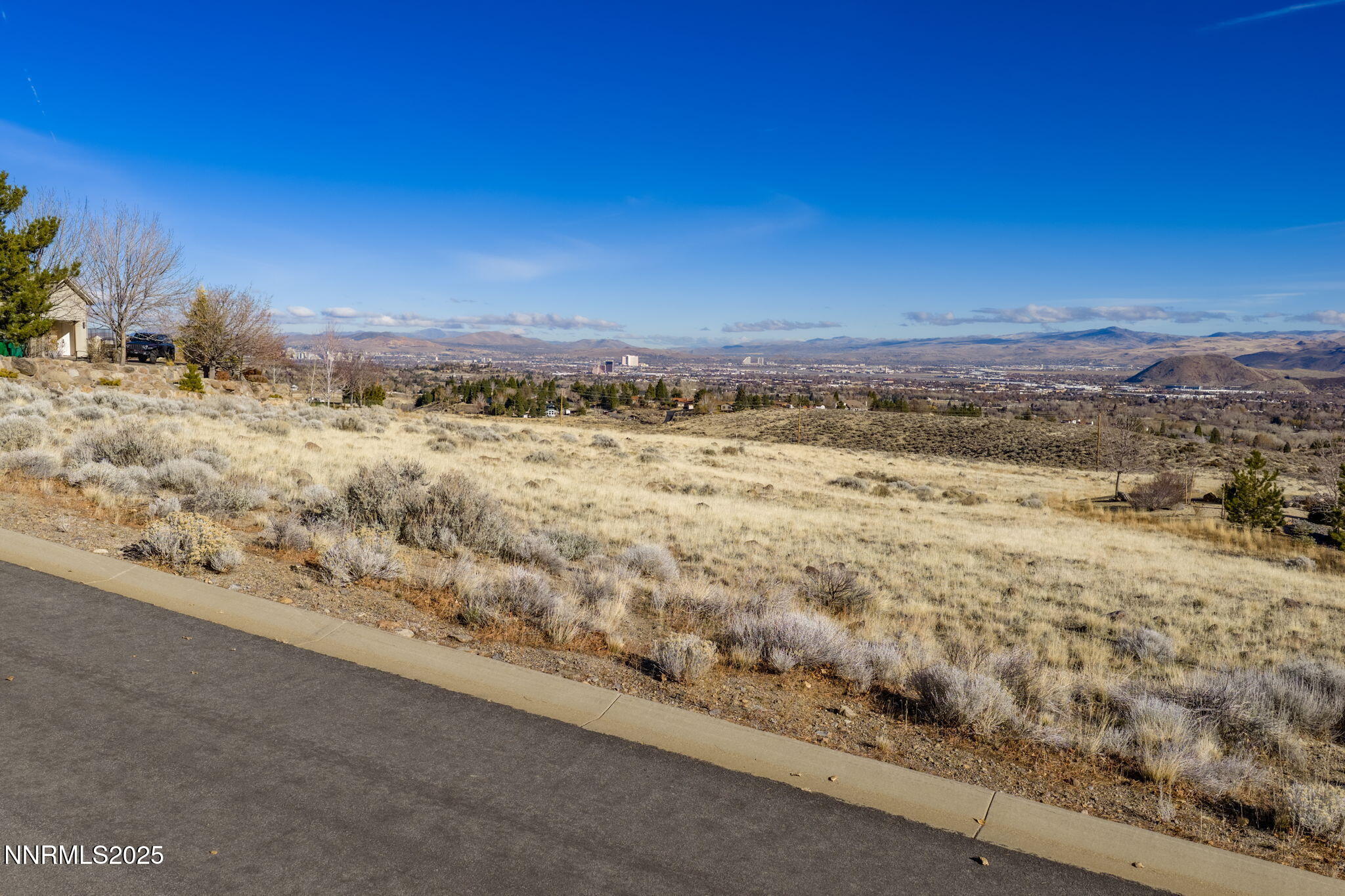 1-web-or-mls-390 Questa-2