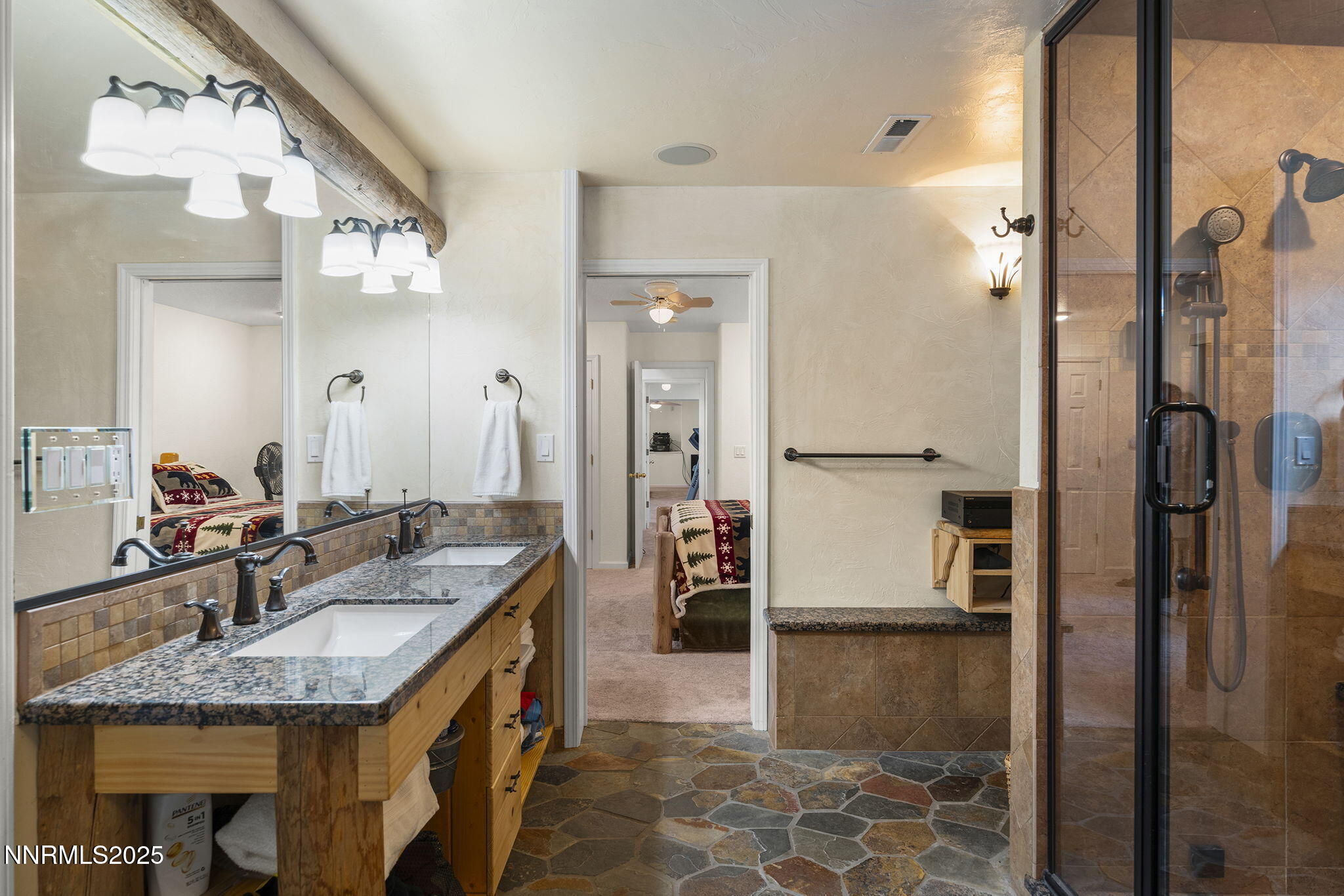 18-web-or-mls-_DSC0510